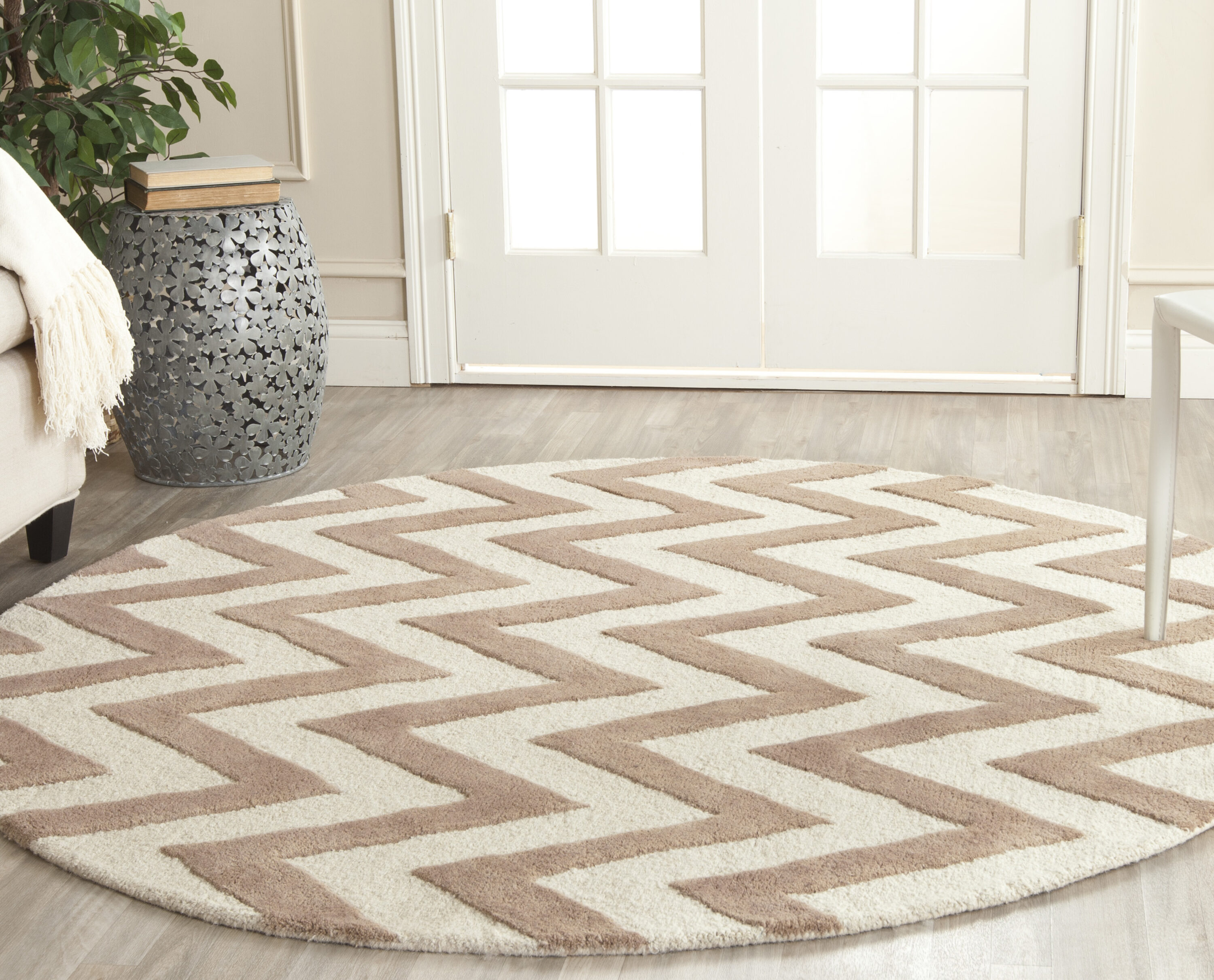  Cambridge 139 Beige/Ivory Contemporary 6ft x 9ft Medium Rectangle Rug