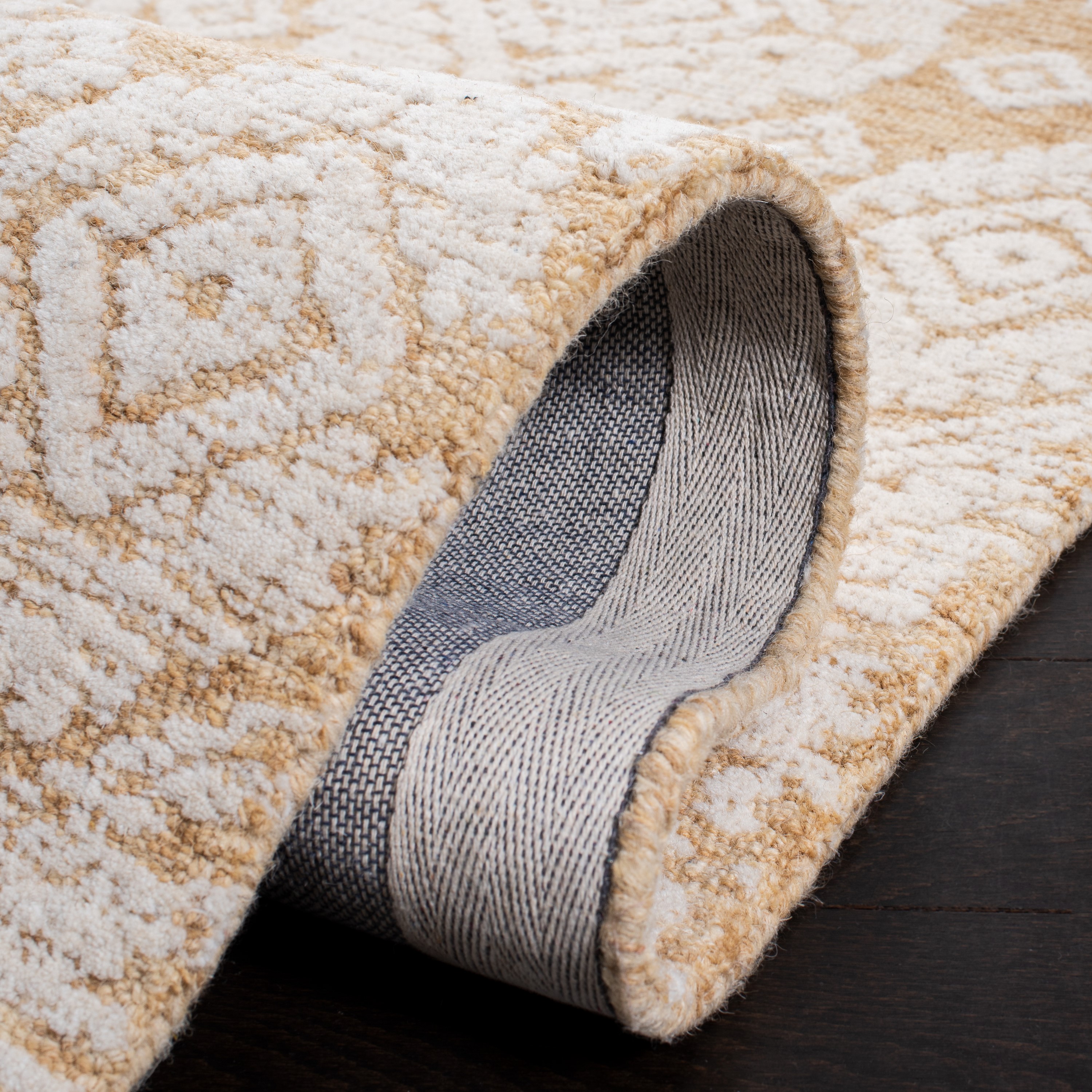 Safavieh MET987D-4 rugs - View #5