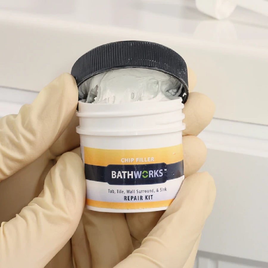 Bathworks 4-oz White Tub and Tile Chip Repair Kit in the Surface