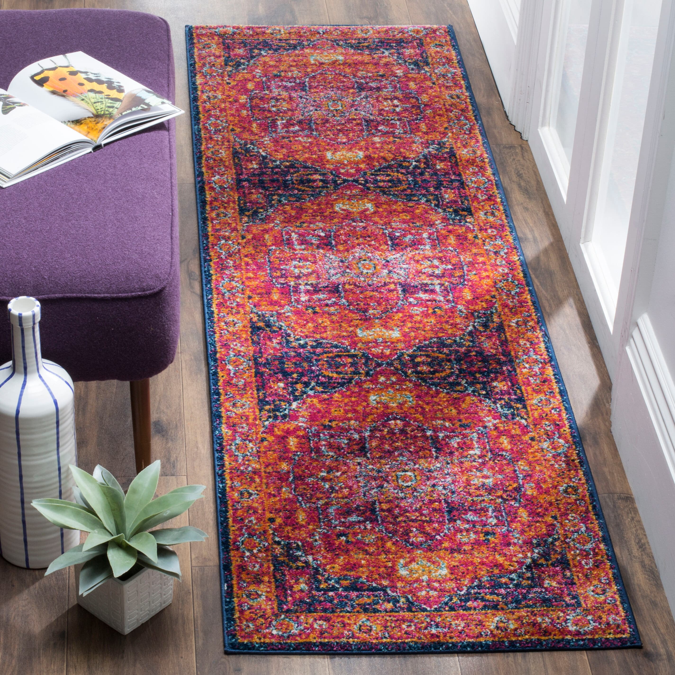 Safavieh EVK275S-27 Evoke Livia 2 x 7 (ft) Loomed Synthetic Fuchsia/Orange Rectangular Indoor Distressed/Overdyed Vintage Runner rug