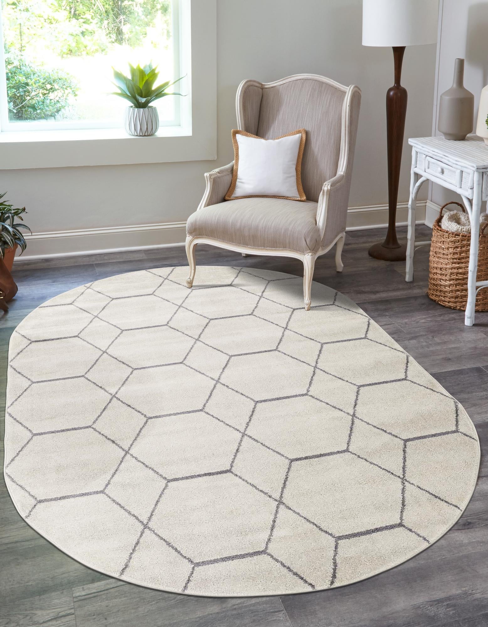 Unique Loom 3151503 Trellis Frieze 4 x 6 (ft) Loomed Polypropylene Ivory Oval Indoor Trellis Area rug