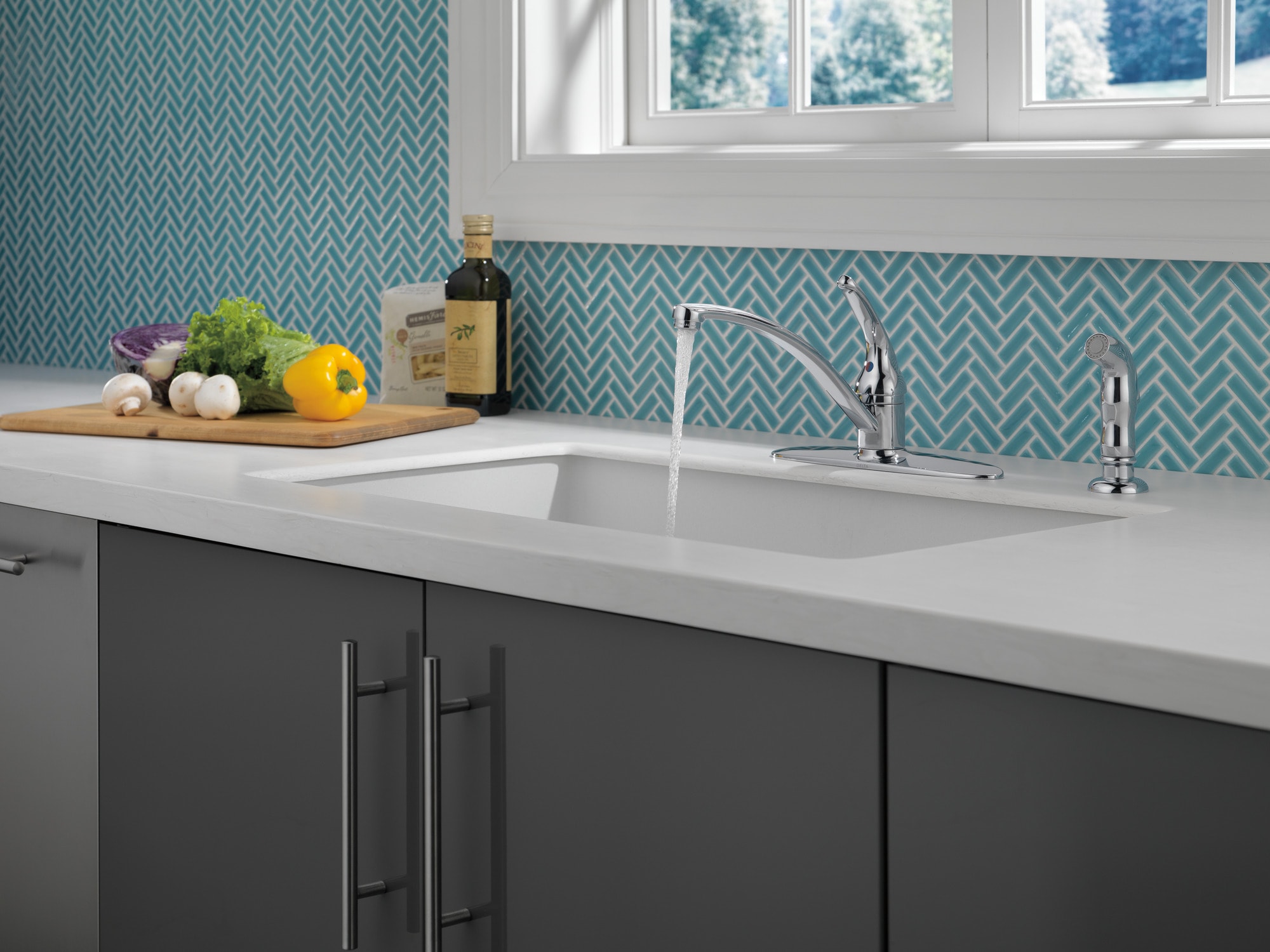 Delta 10901LF Kitchen-Faucets - View #7