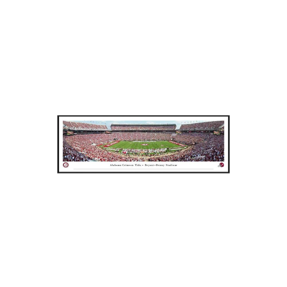 Blakeway Panoramas Cleveland Browns NFL Football Black Framed 15.5-in H x 42-in  W Sports Paper Print in the Wall Art department at