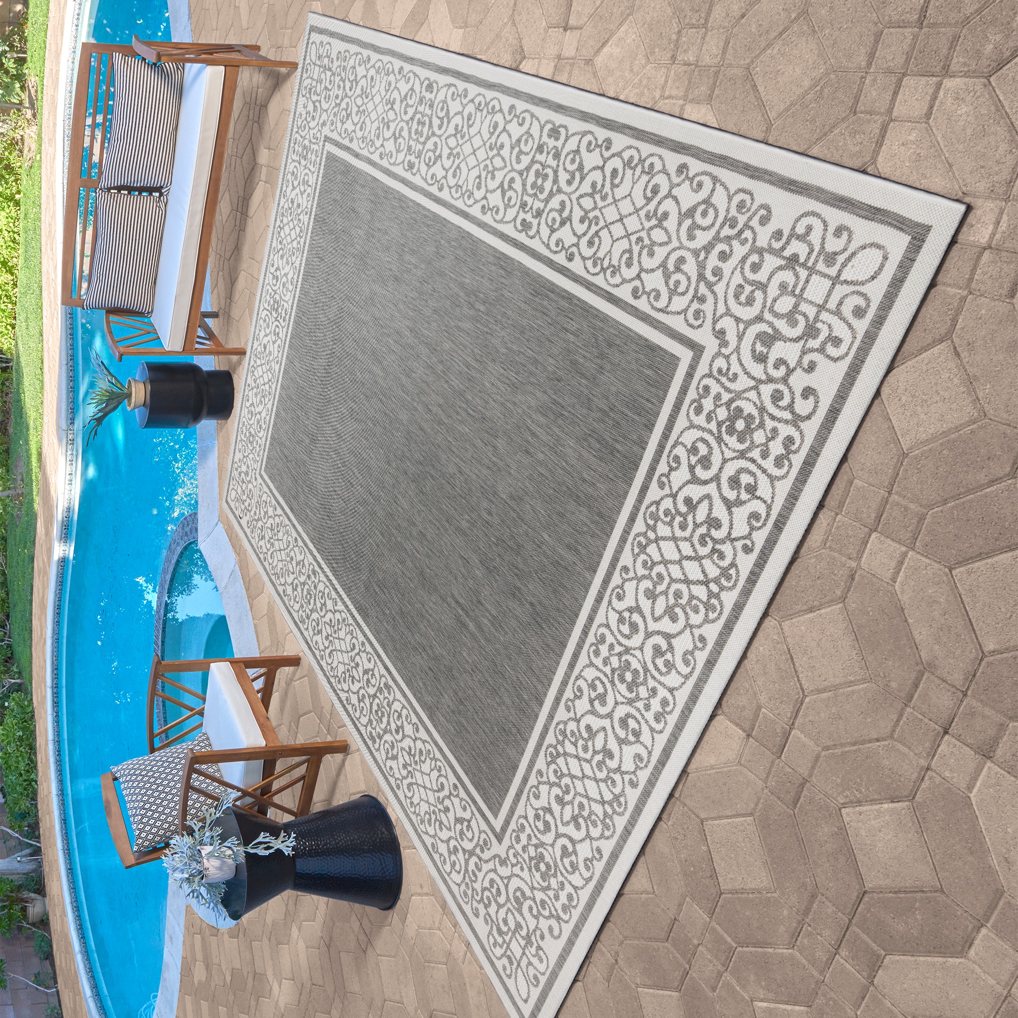 GERTMENIAN 19562 Paseo 5 X 7 Border Dark Gray White Indoor/Outdoor Border Area Rug