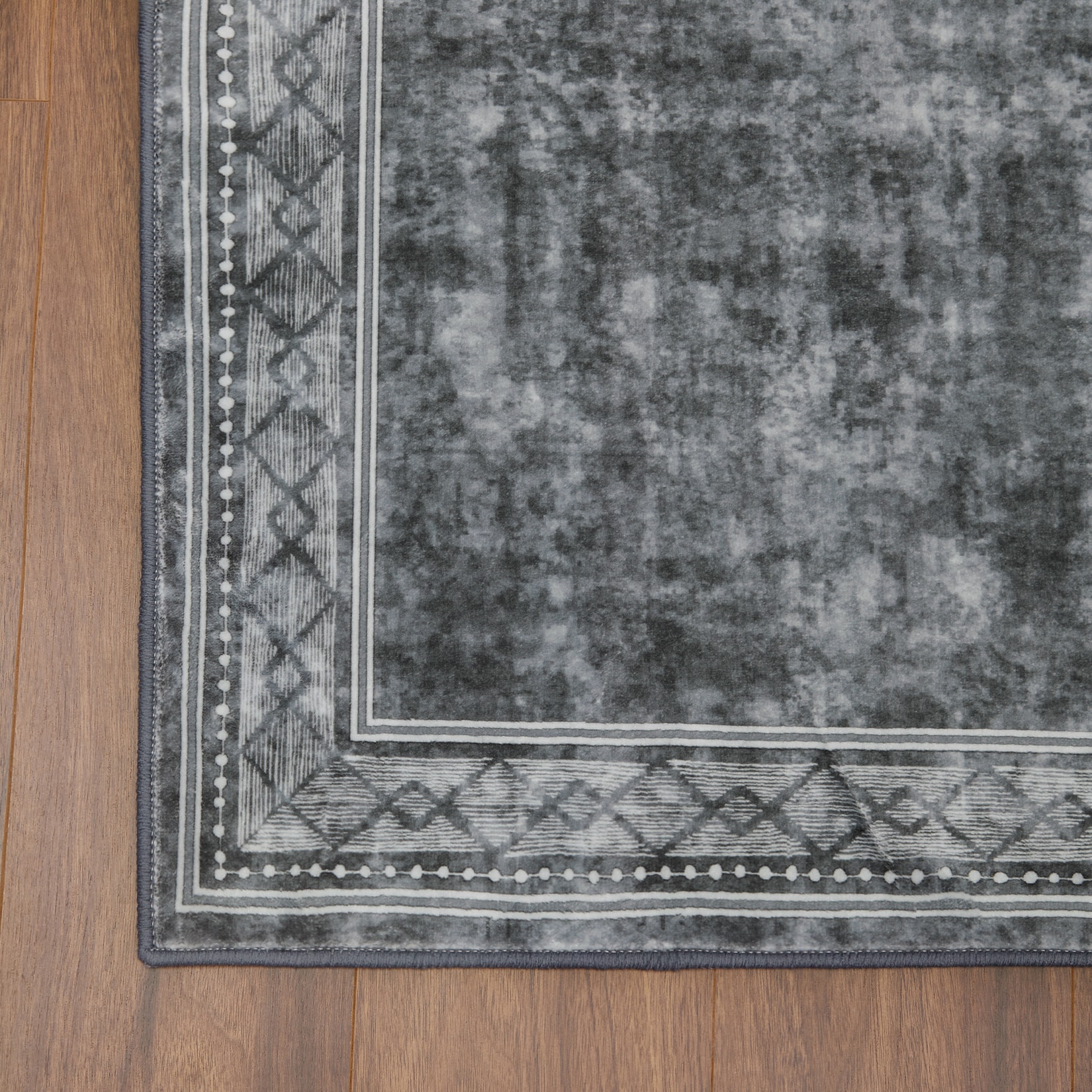 Qeetex LSN-PHO-0XG88CC3 rugs - View #6