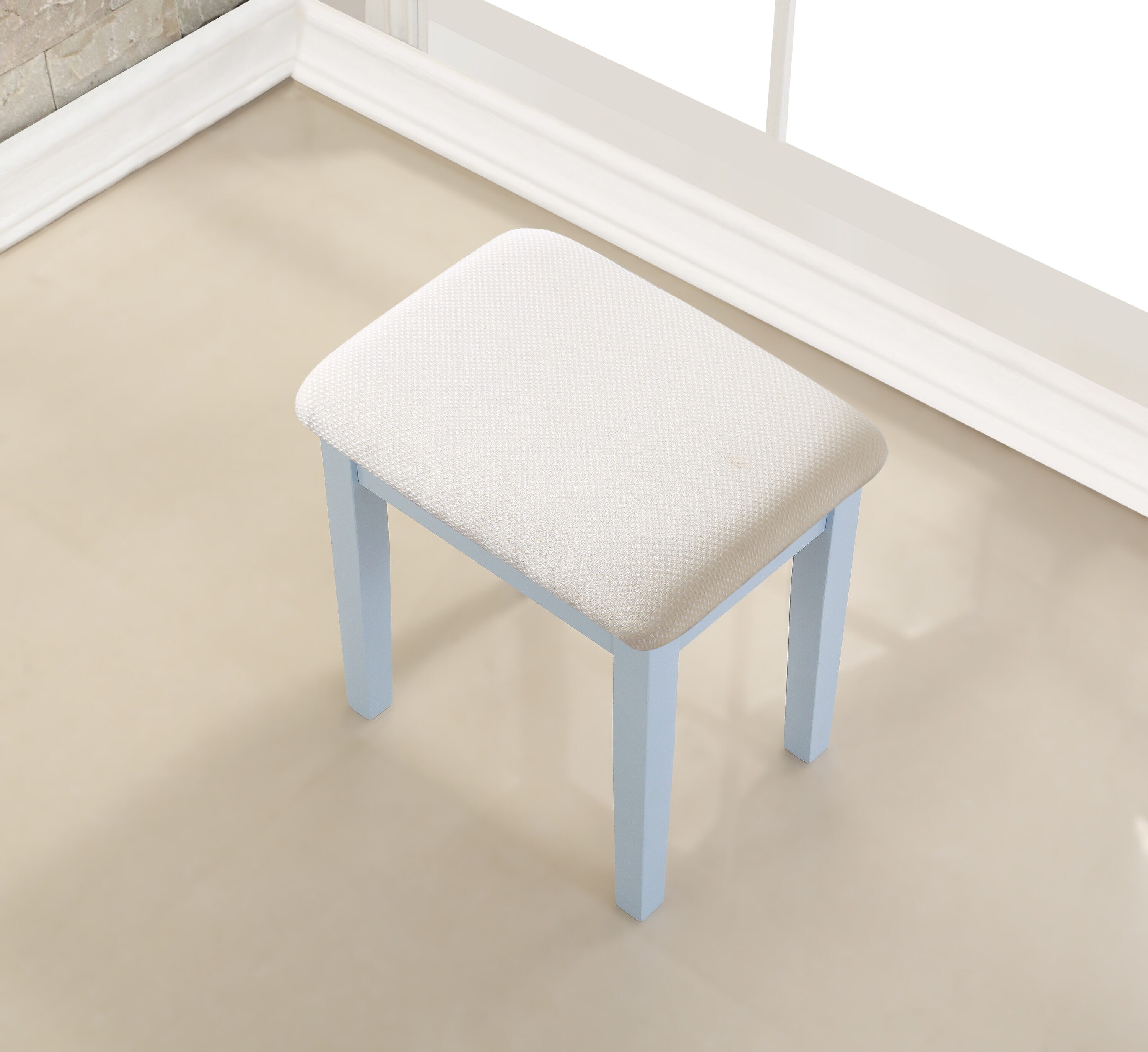 Lycvki MUT-30 Bedroom-Vanities - View #4