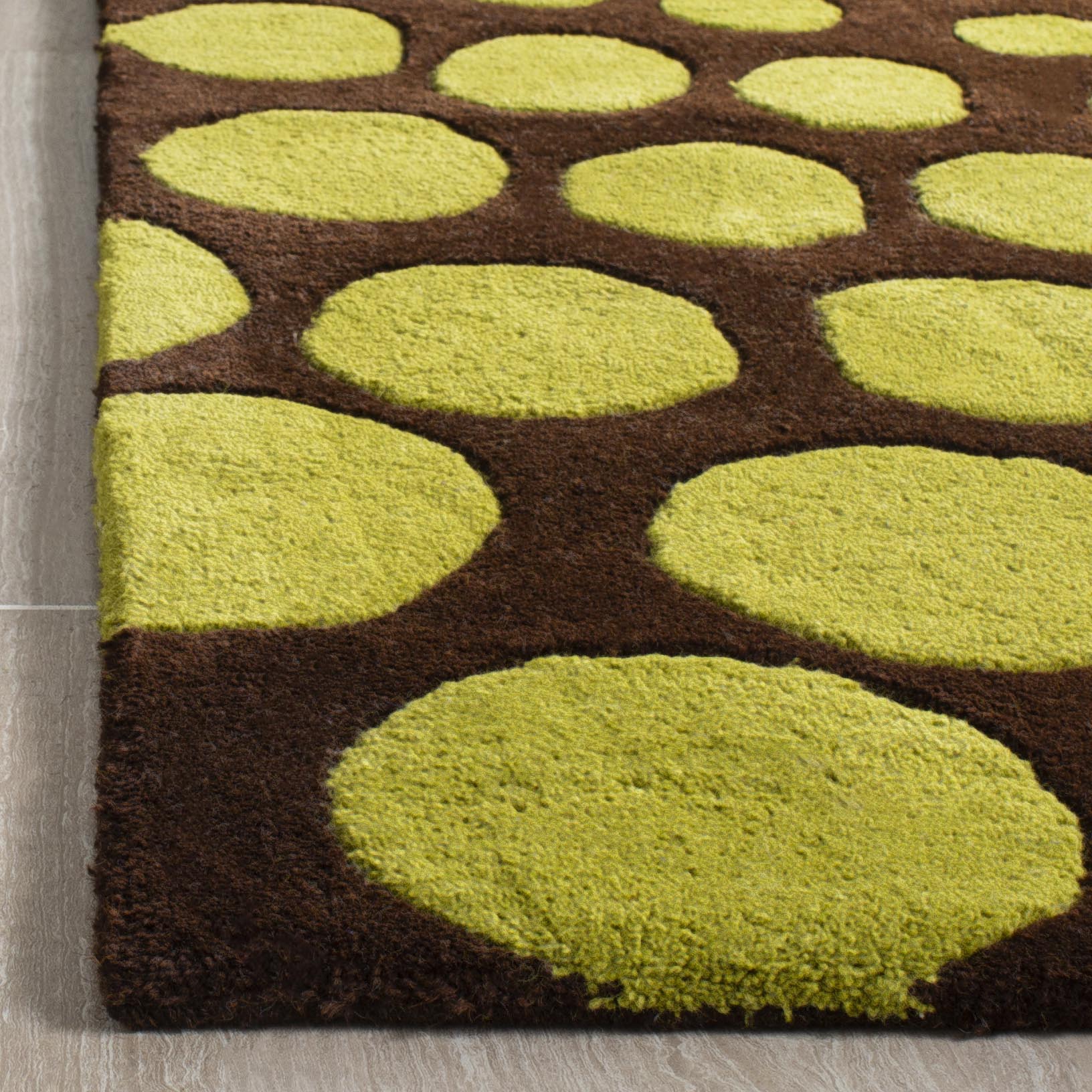 Safavieh SOH766C-28 rugs - View #3