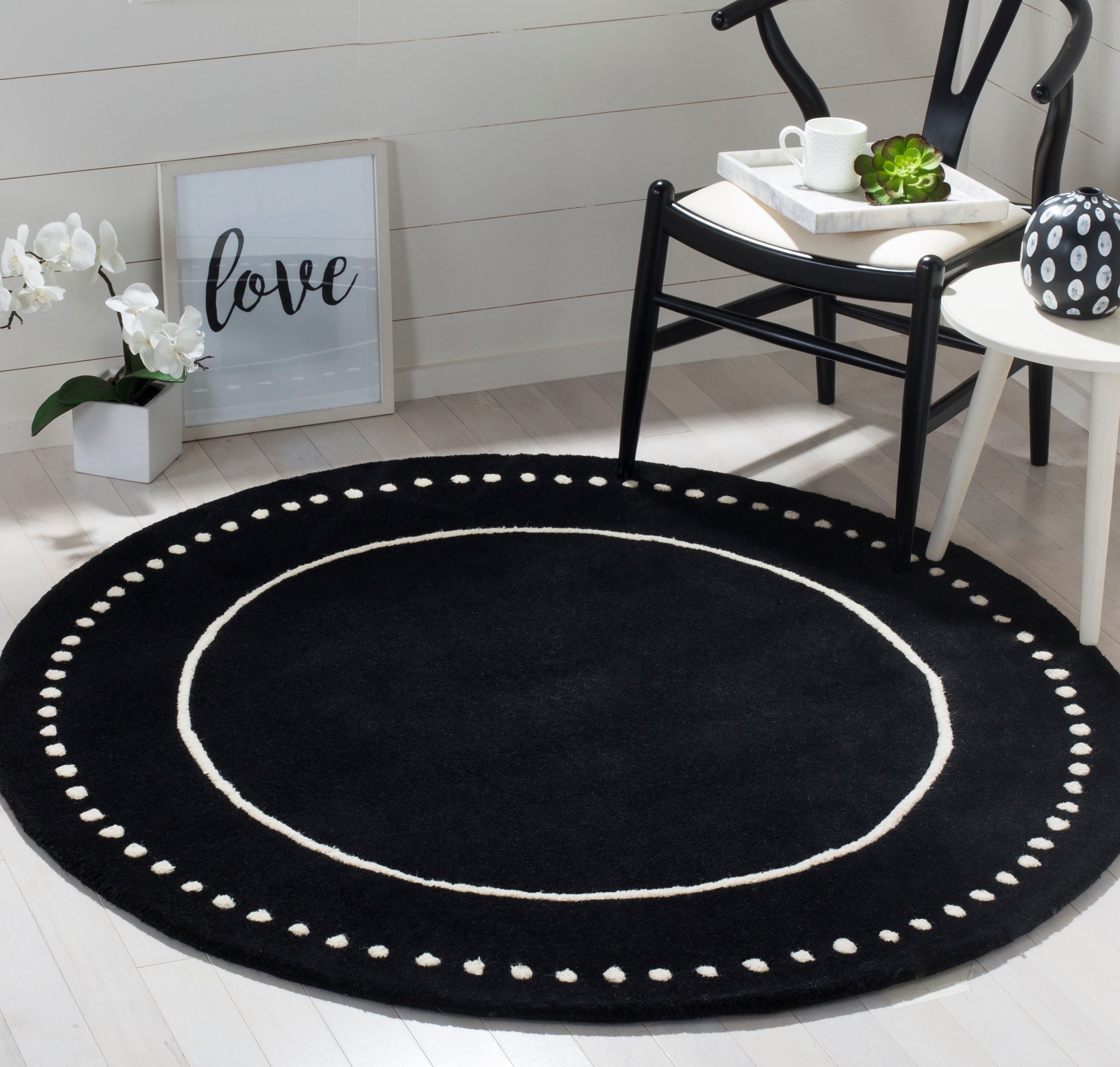 Bella 151E Black Ivory 5in x 5in Rug