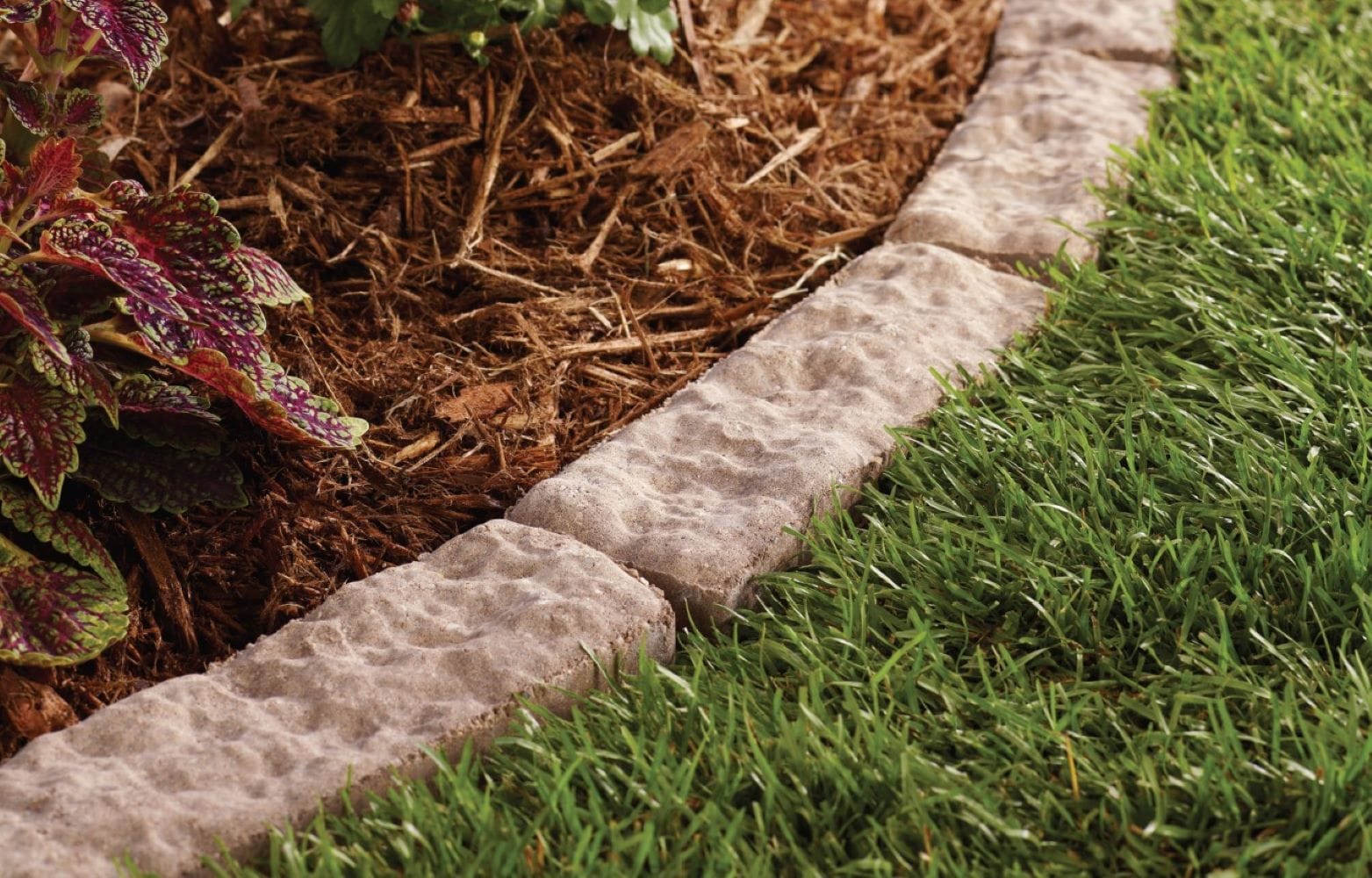 12-in L x 4-in W x 4-in H Tan/Brown Concrete Straight Edging Stone in the  Edging Stones department at Lowes.com