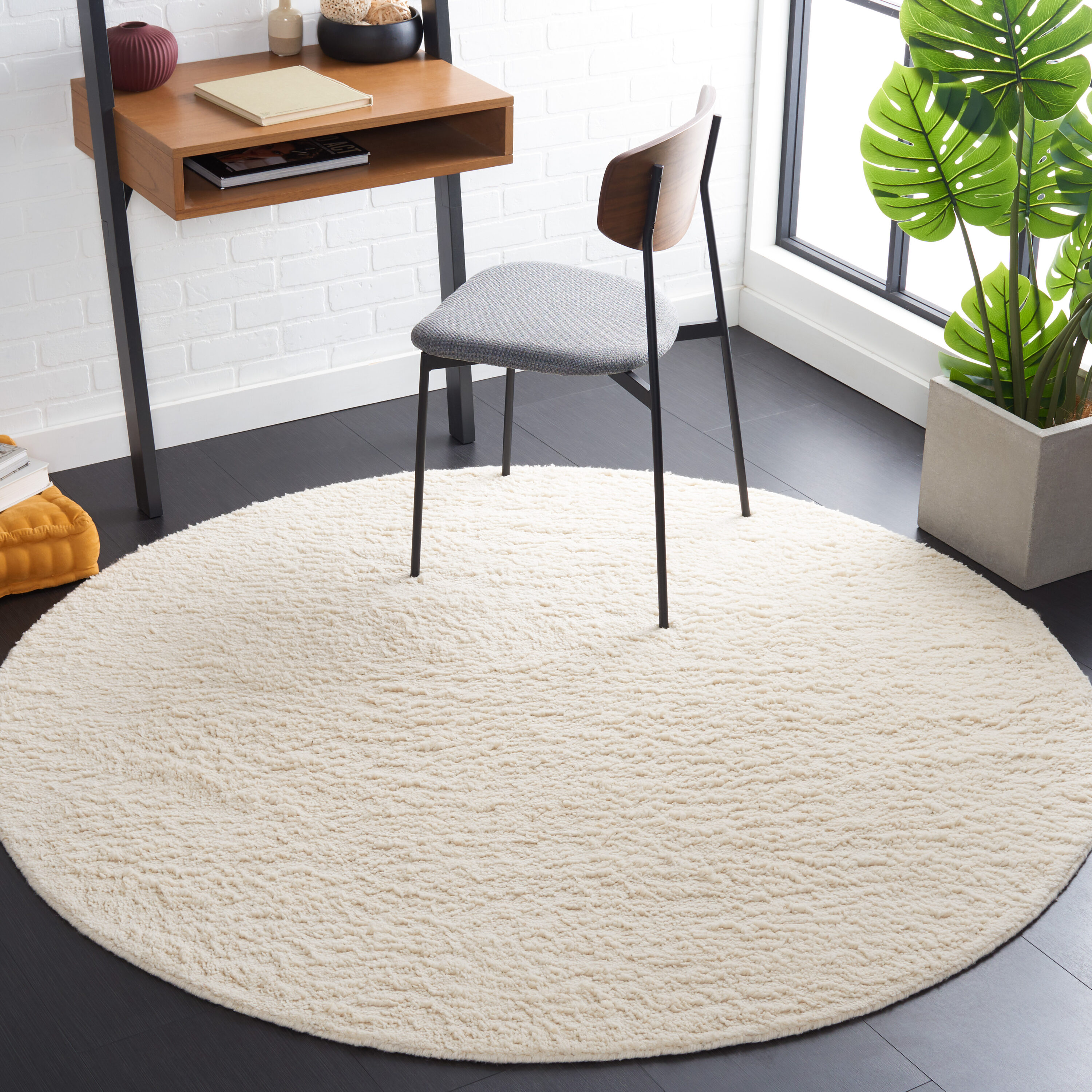  Casablanca 792 Ivory Solid/Tonal 6ft x 6ft Round Rug