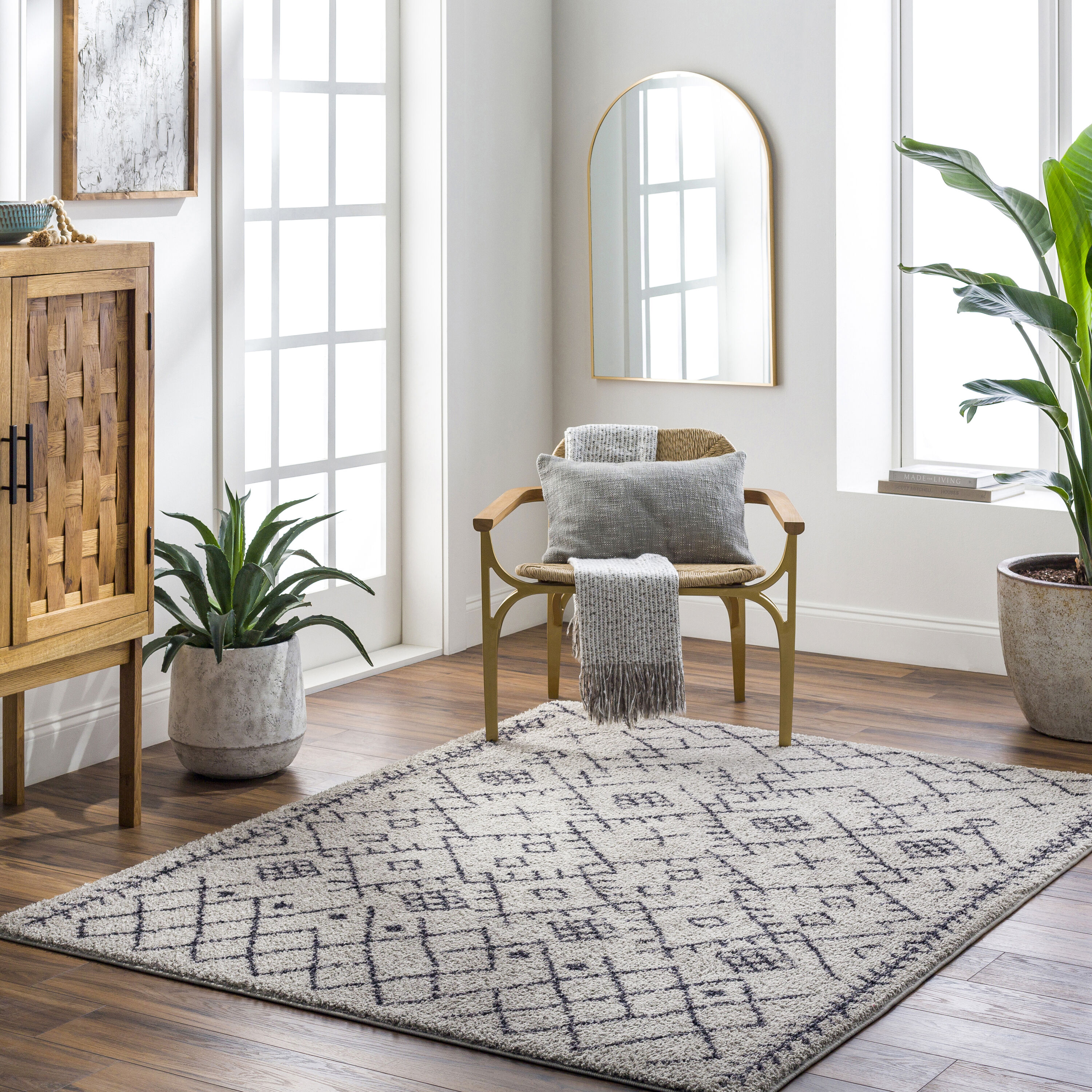 Livabliss LKK2305-679 Lykke 7 x 9 (ft) Polyester Light Gray Rectangular Indoor Tribal Bohemian/Eclectic Machine washable Area rug