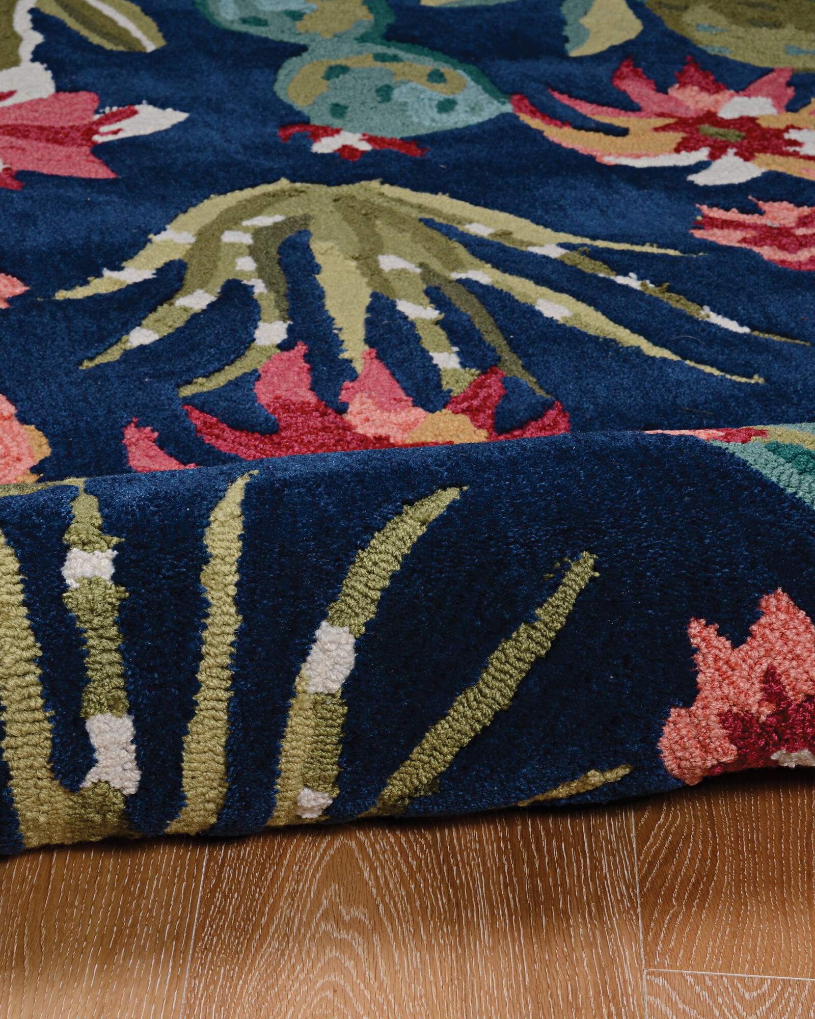 Linon RUGTA58781 rugs - View #4