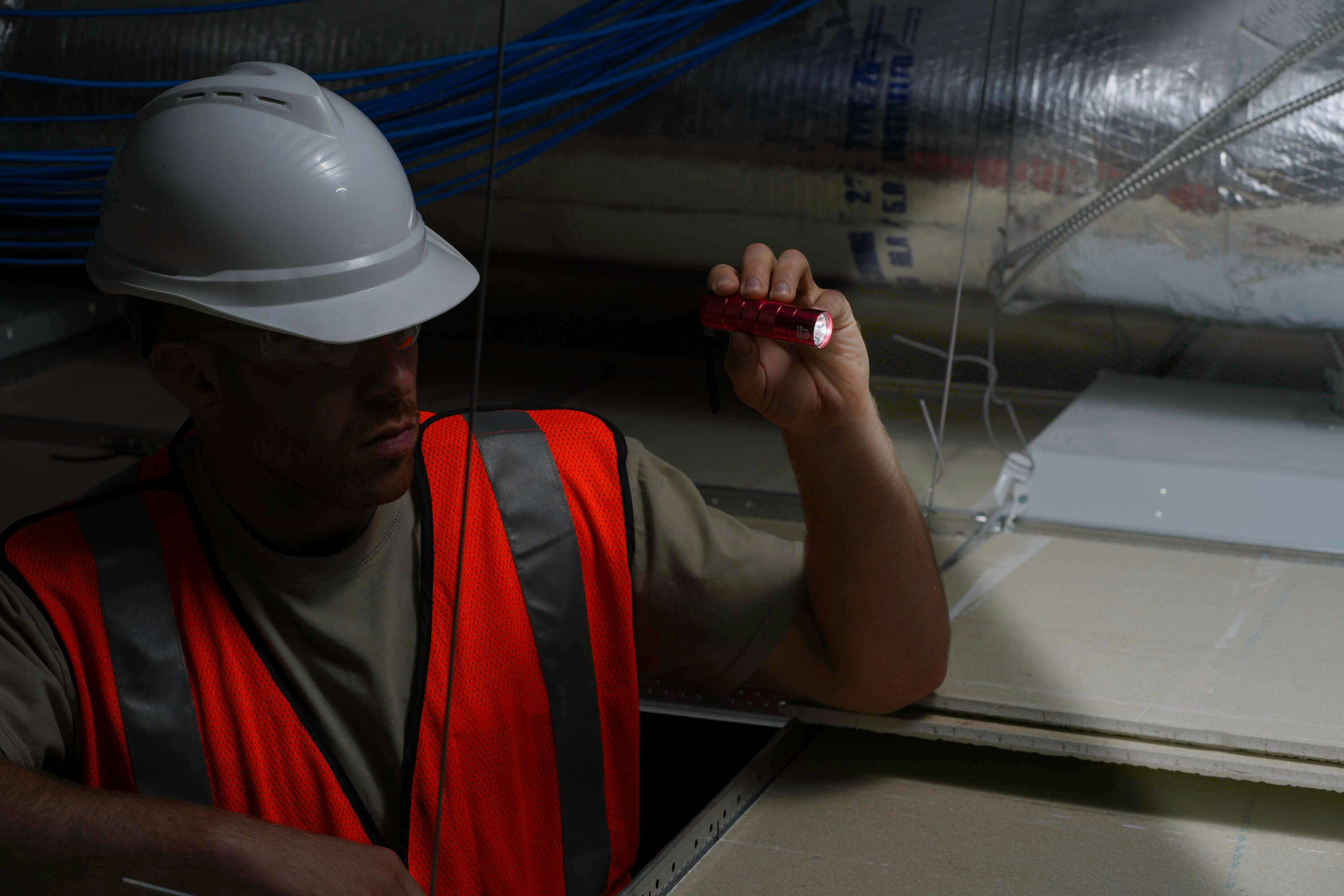 Project Source 52271 flashlights - View #5