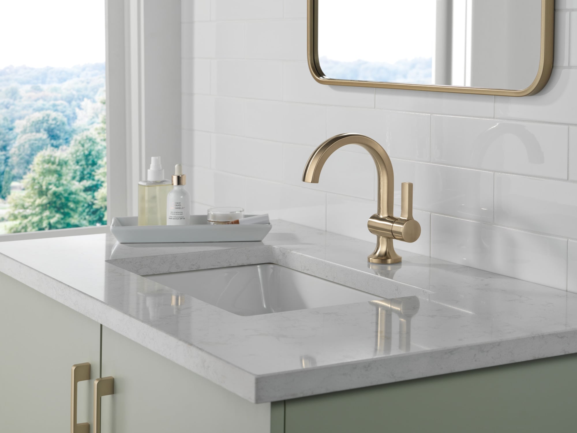 Delta 15855LF-CZ Lavatory-Faucets - View #2