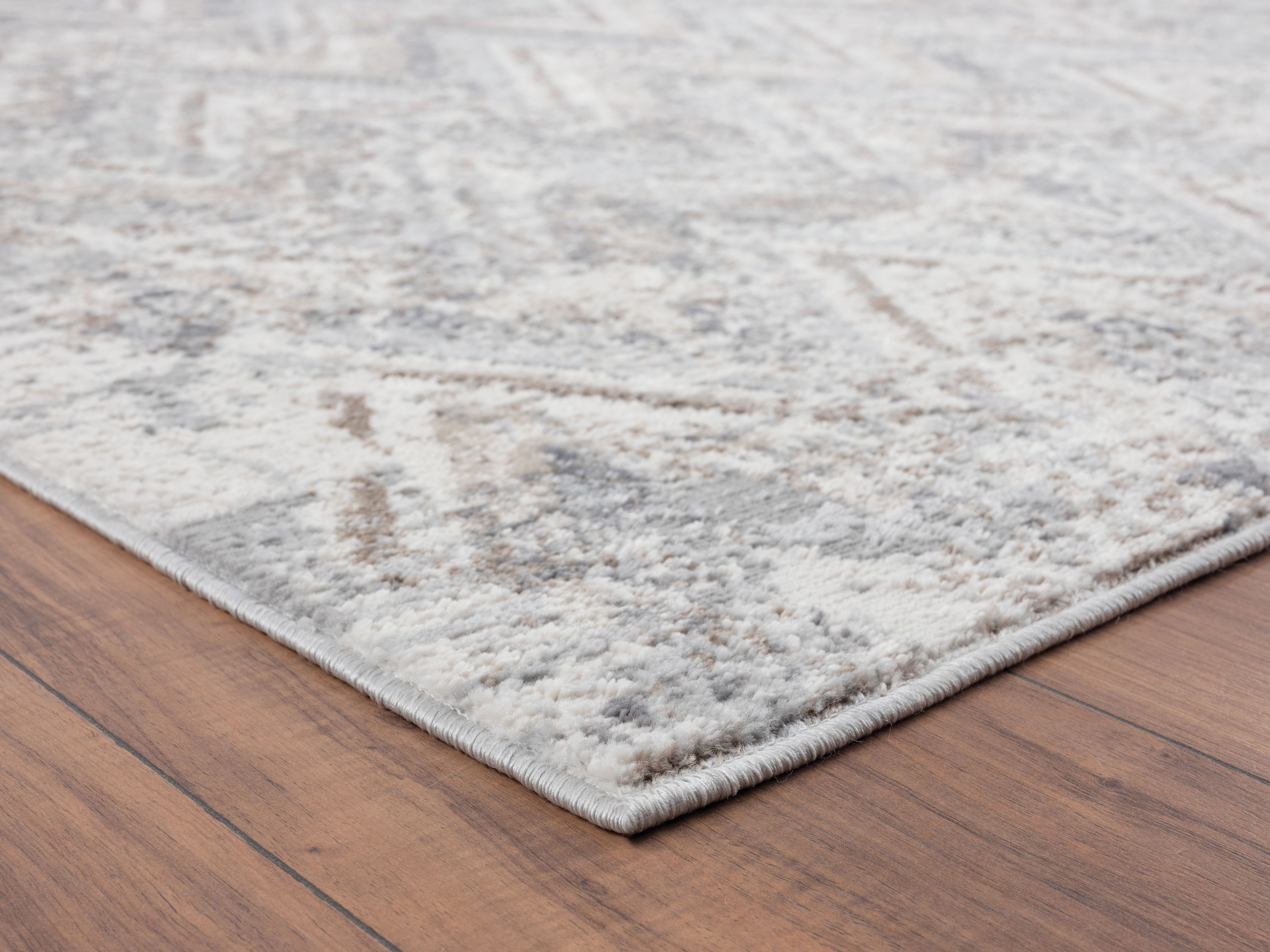 United Weavers Of America 4540 20011 88R rugs - View #4