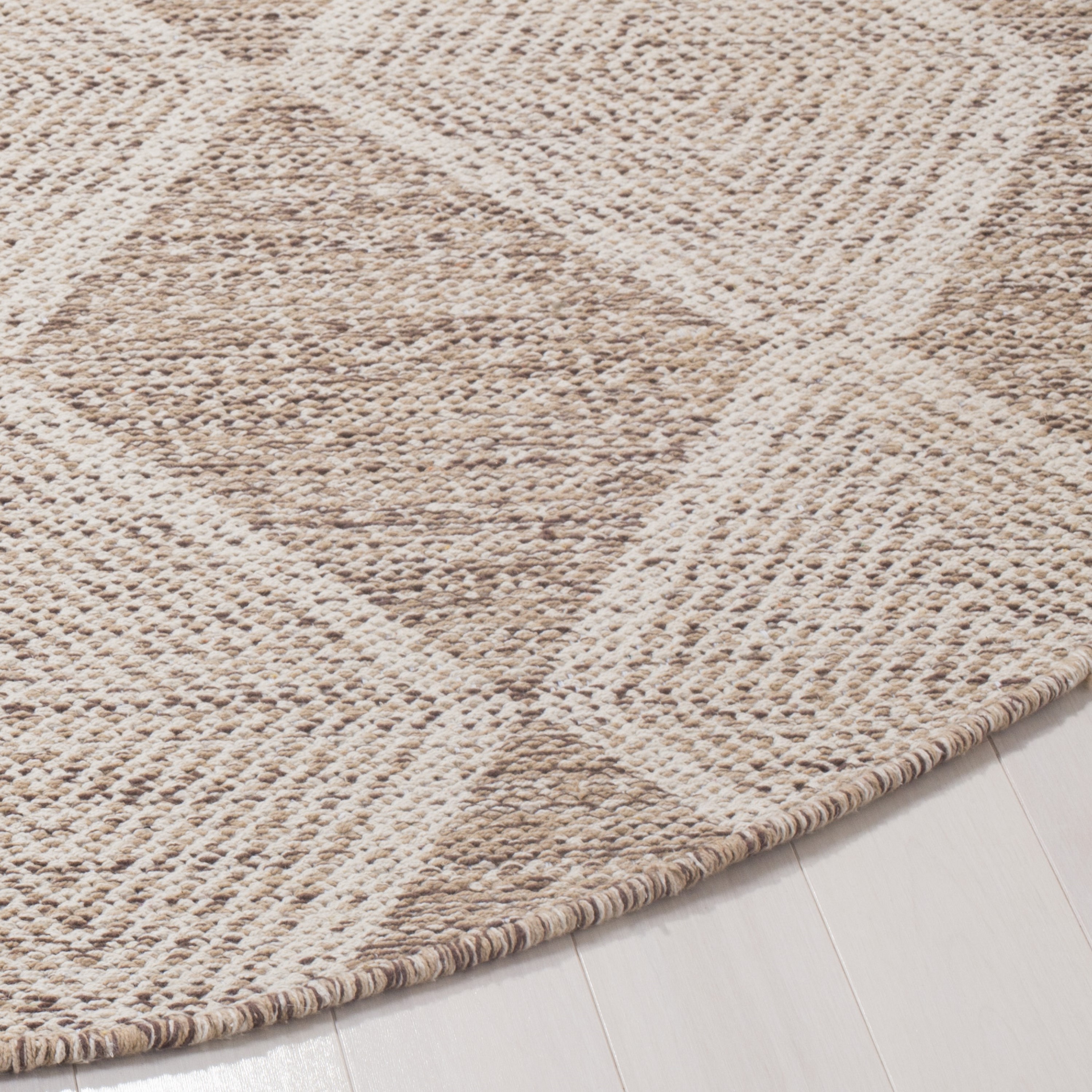 Safavieh MTK822E-6R rugs - View #3