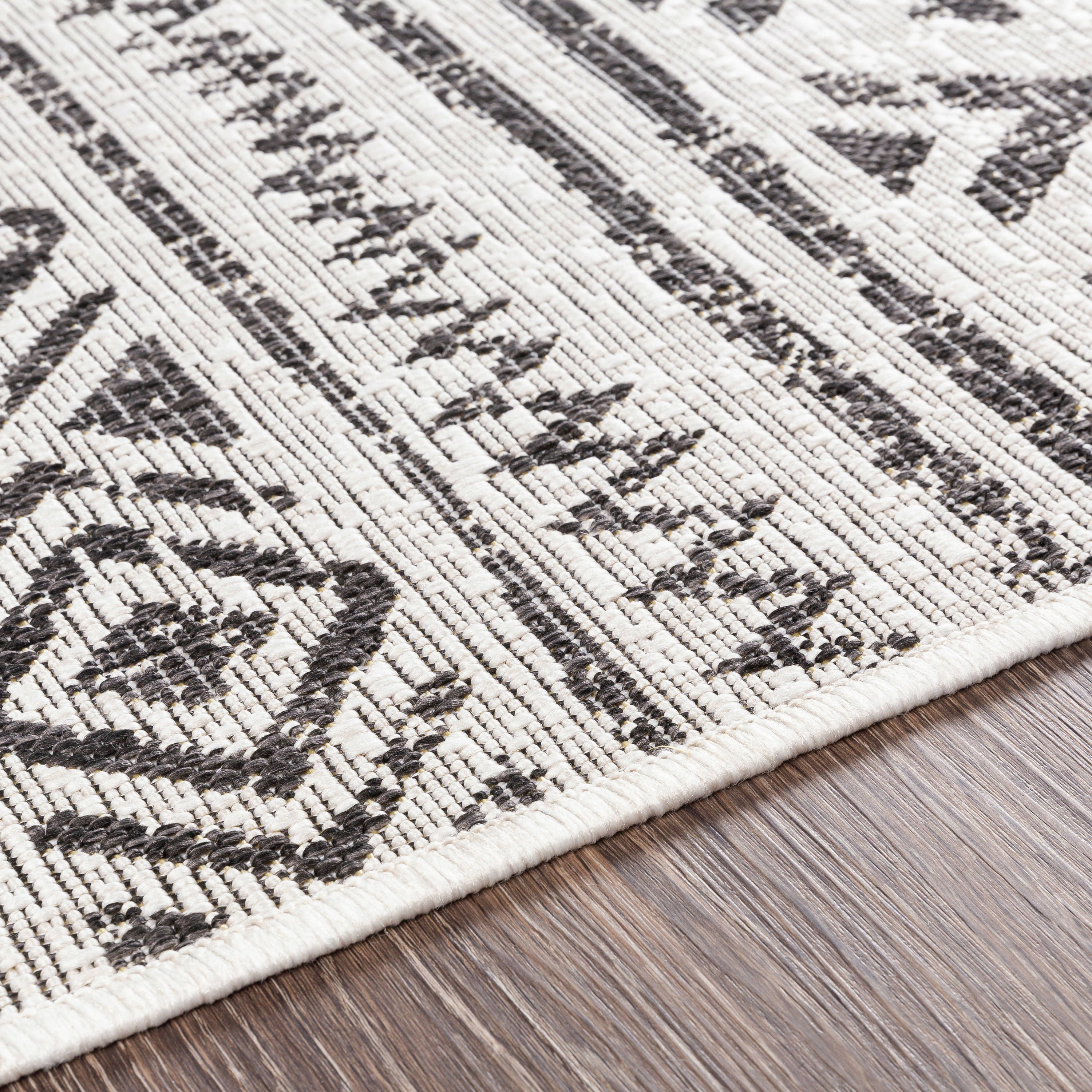 Eagean Black Geometric Reversible Stain-Resistant Synthetic Rug