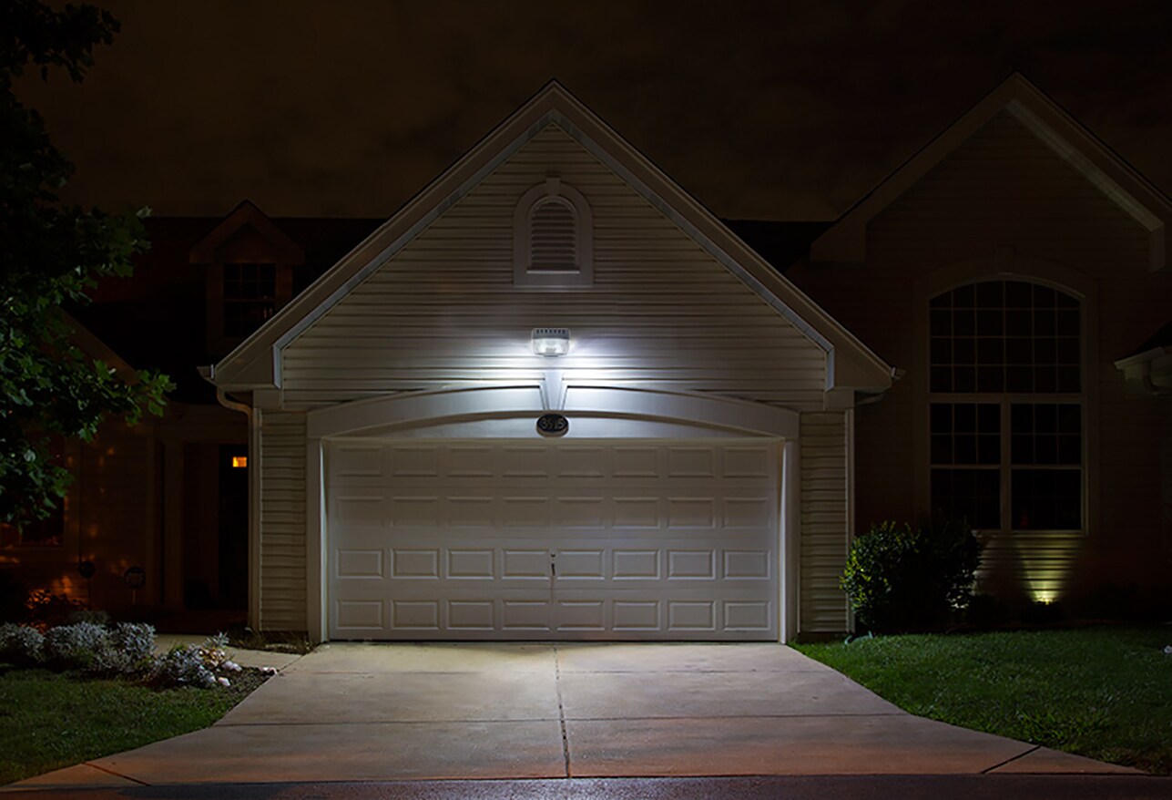 garage security lights driveway