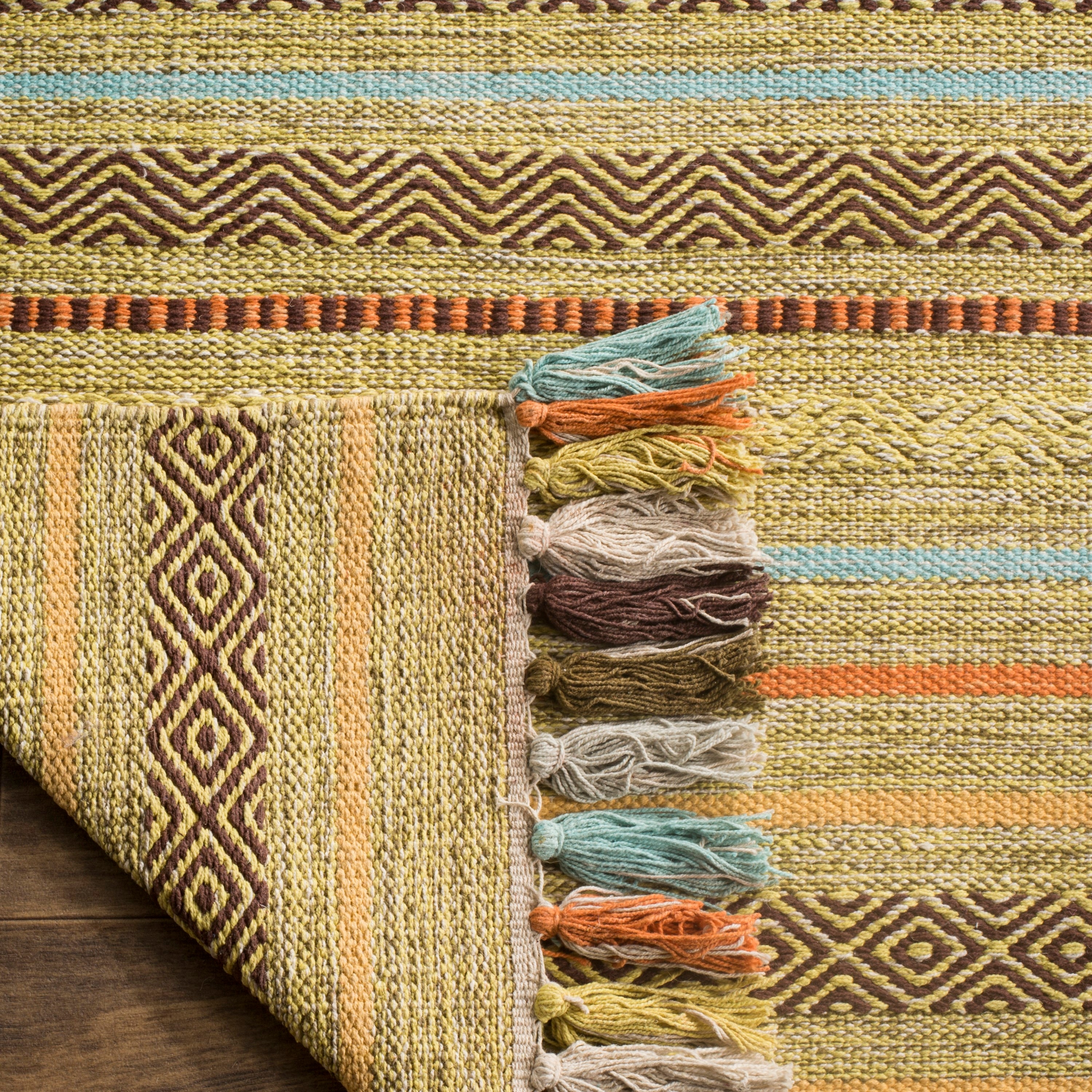Safavieh MTK901G-24 rugs - View #4