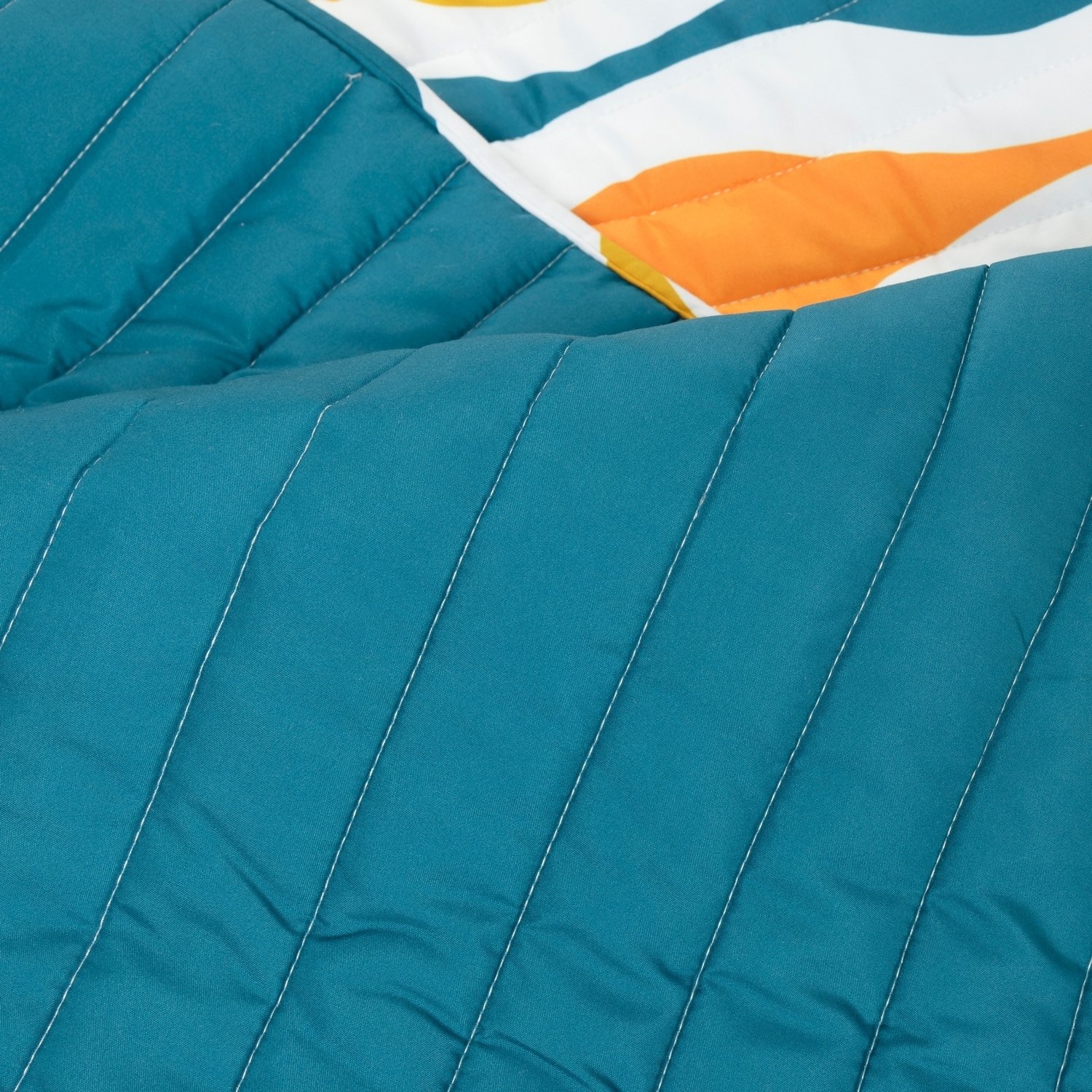 King Turquoise and Orange Microfiber Reversible Quilt Set