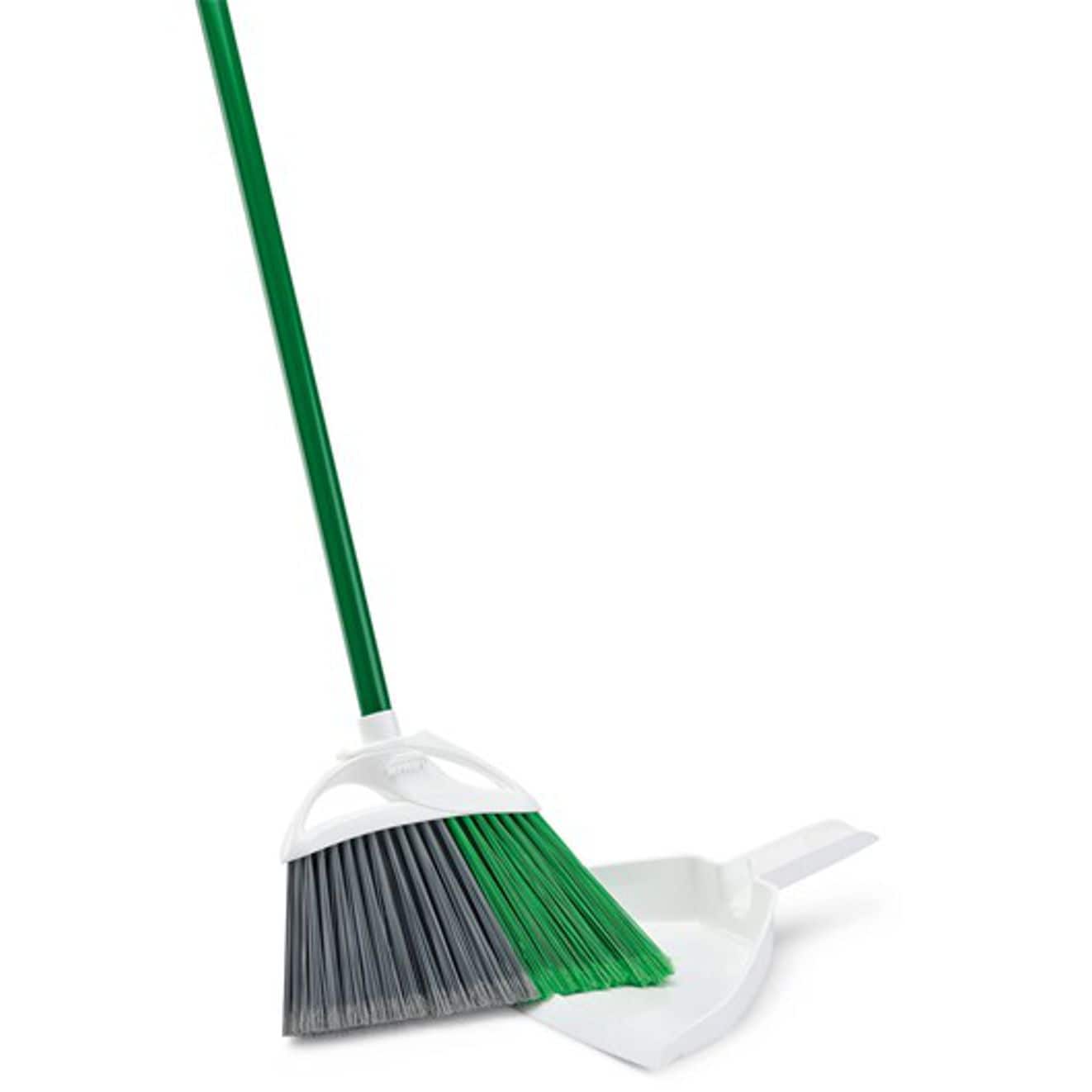Libman White Plastic 10W Dust Pan With 7L Whisk Broom With Green  Split-Tip Polymer Fibers