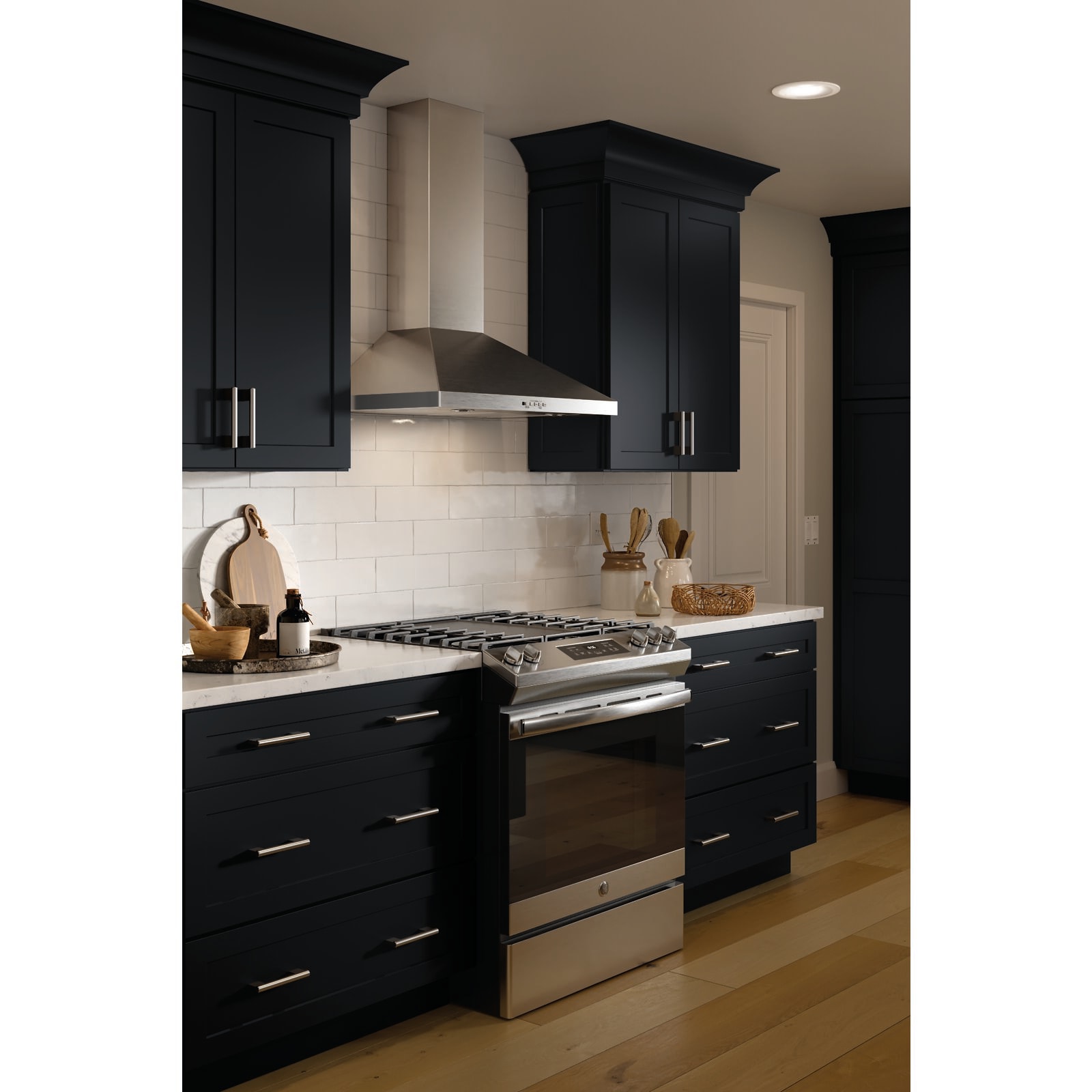 Diamond Express 61I-DW392424R Cabinets-Kitchen - View #5