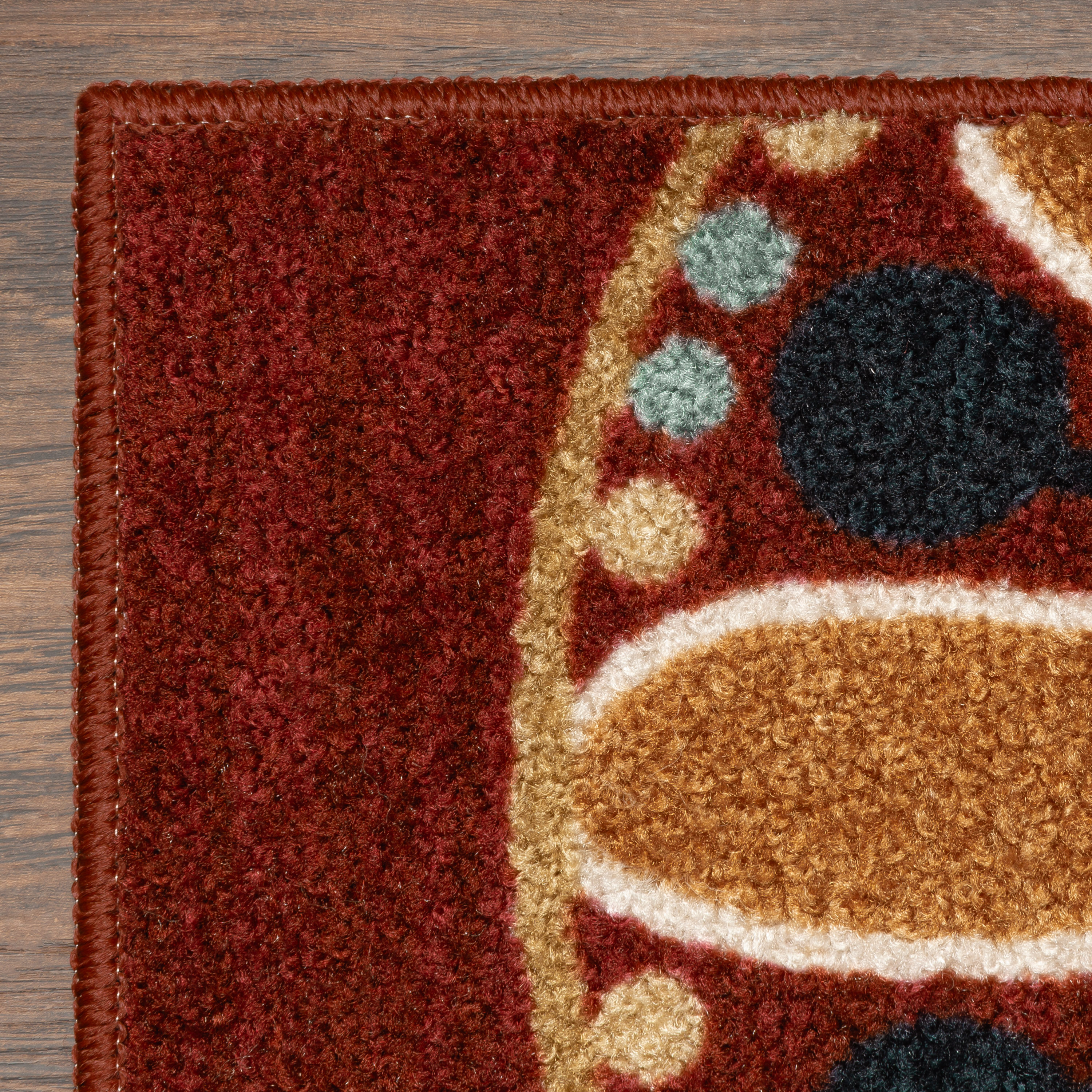 Merlot Red Floral Tufted Synthetic 5' x 7' Area Rug