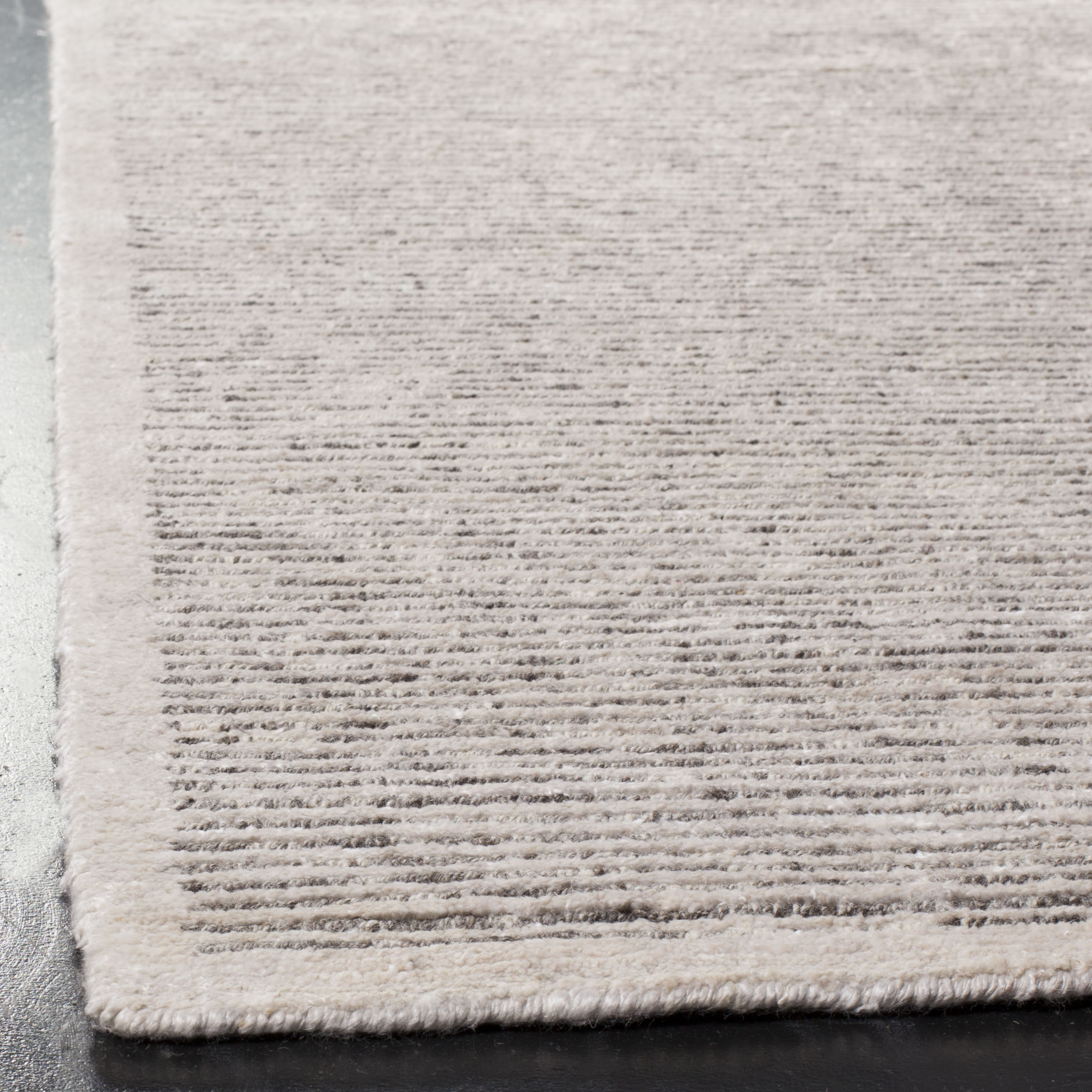 Safavieh TIB555B-8 rugs - View #3