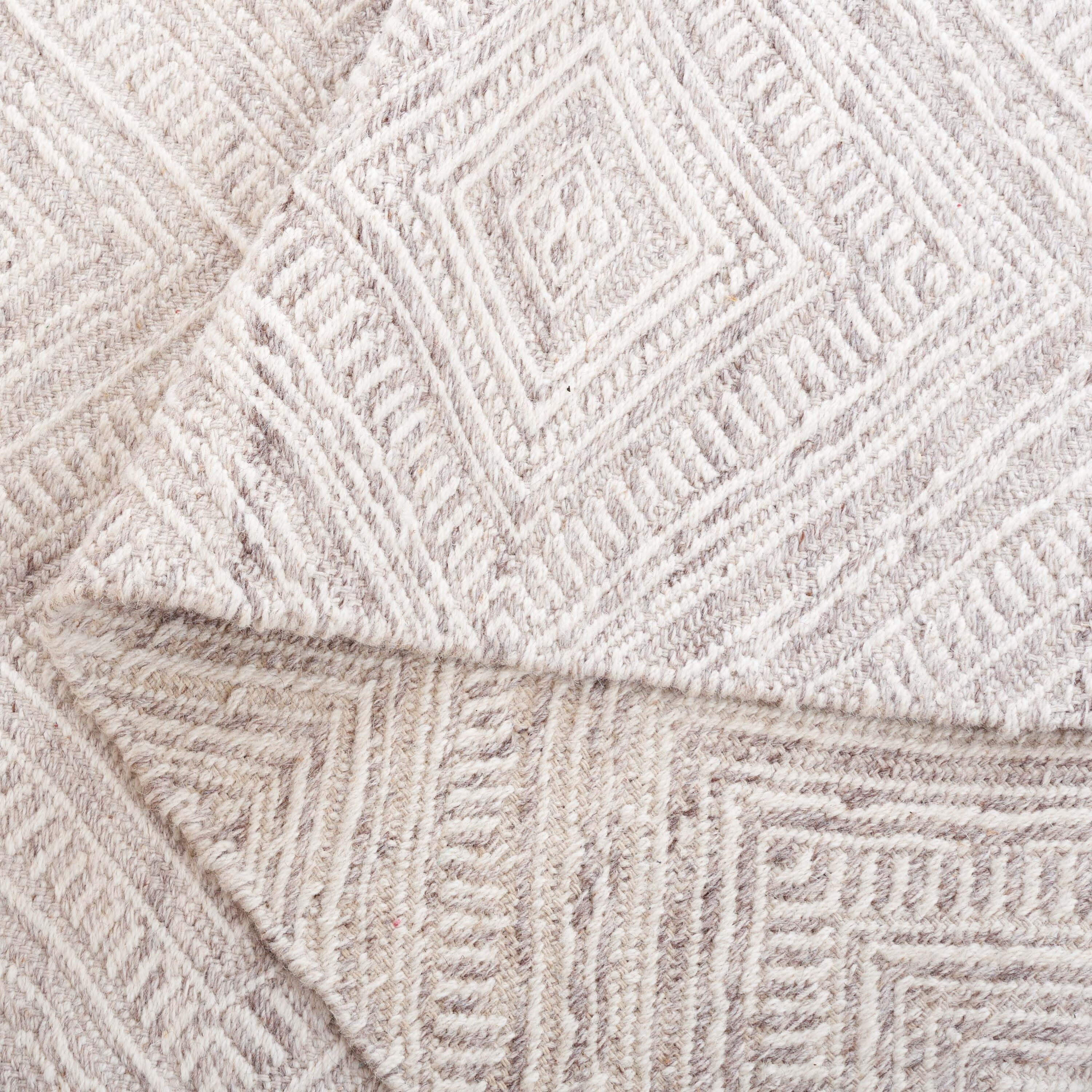 Safavieh KLM767B-5 rugs - View #6