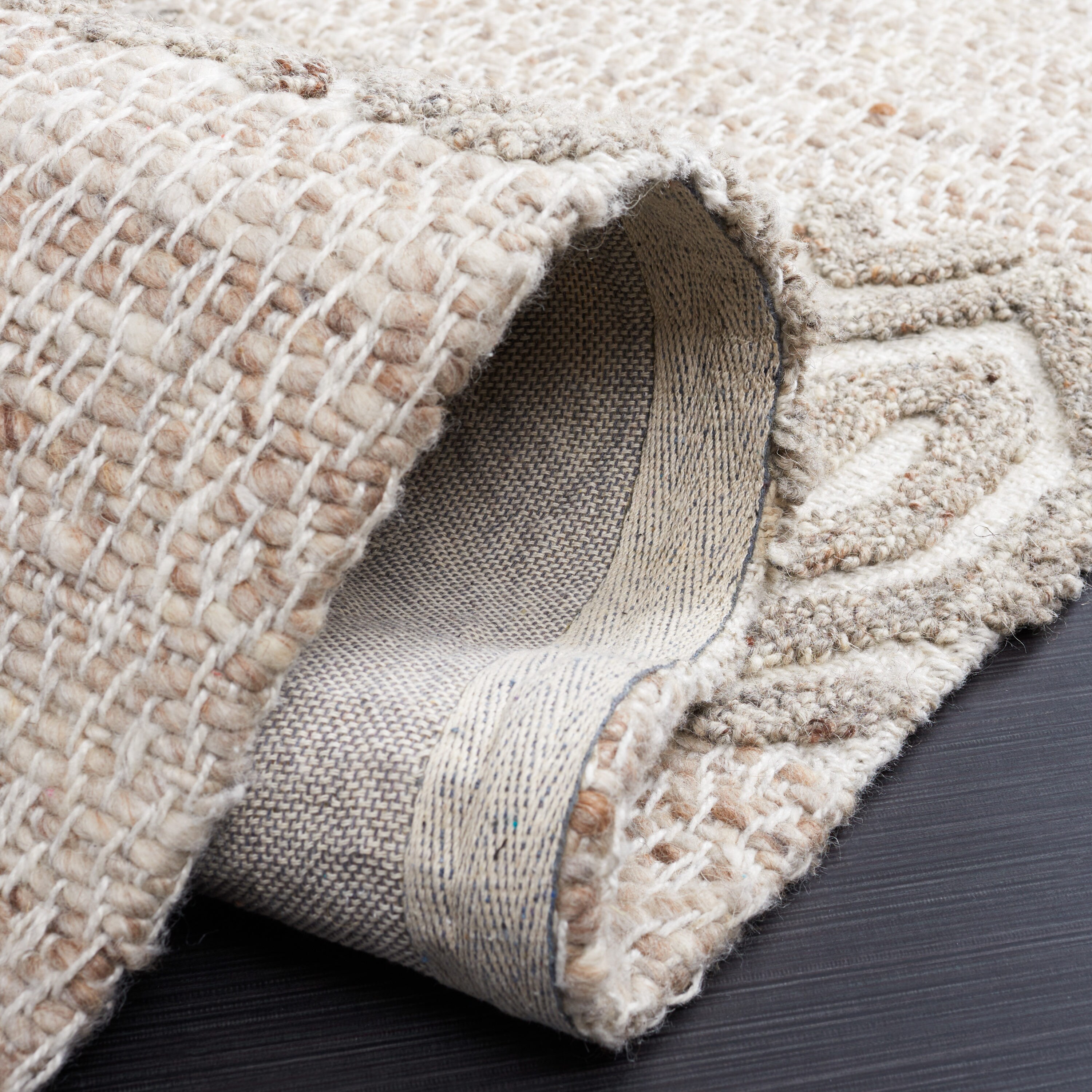 Safavieh NAT610B-5 rugs - View #5