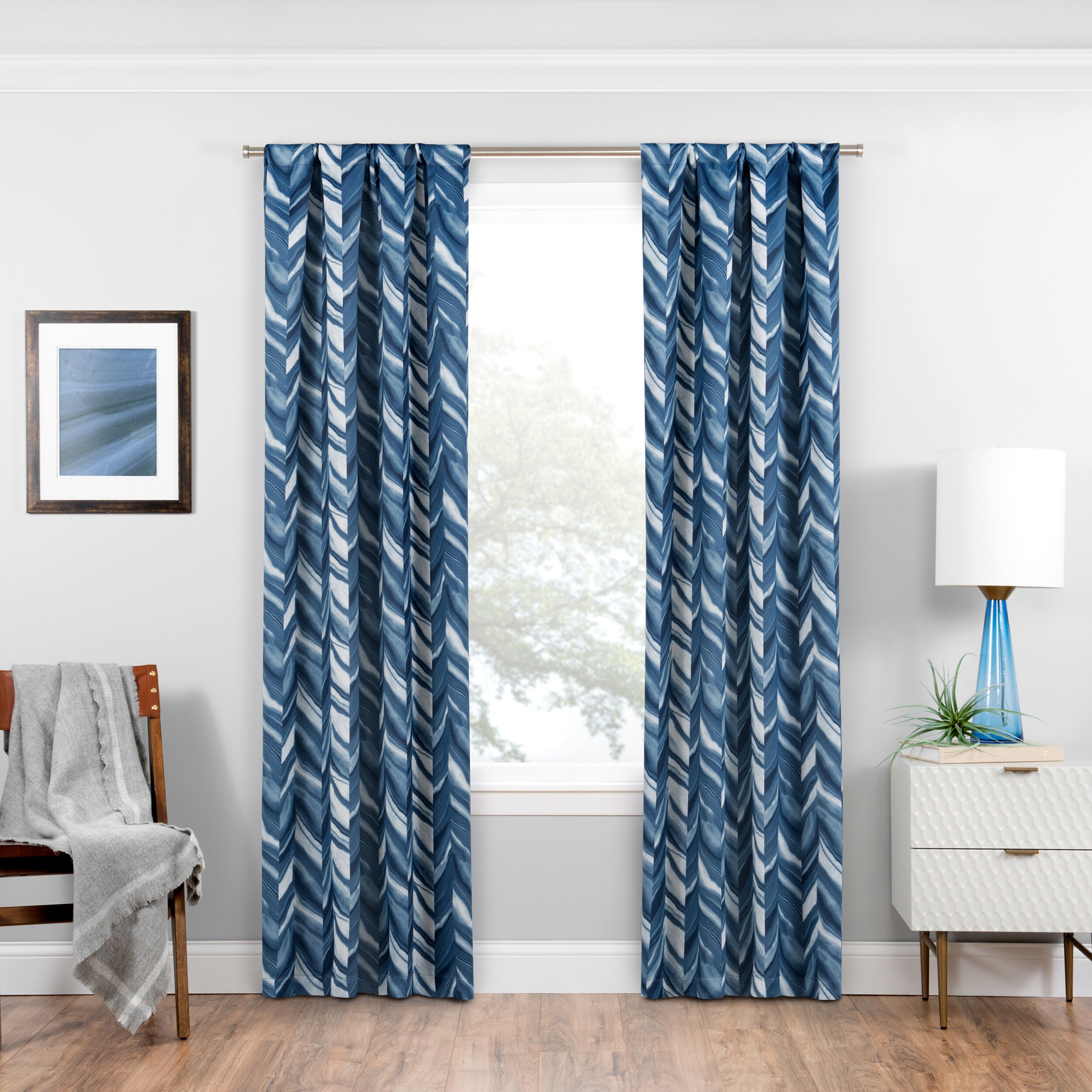 Eclipse 16429037063IND 63-Inches Indigo Chevron Blackout Rod pocket Single curtain panel