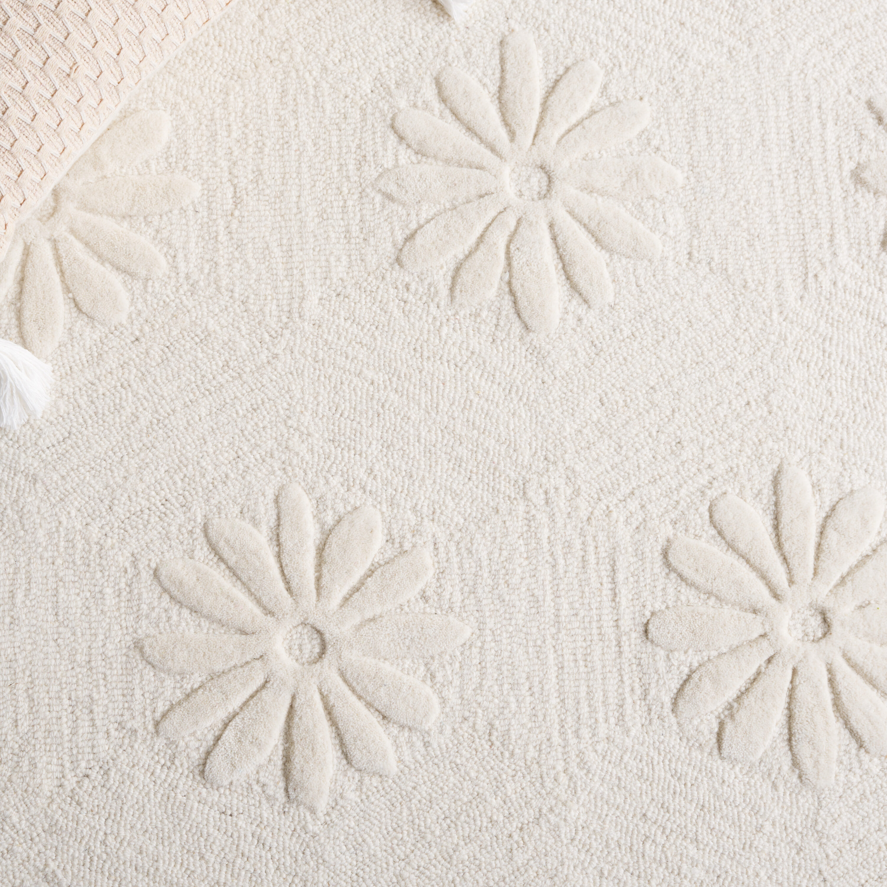 Safavieh MKN106A-4 rugs - View #4