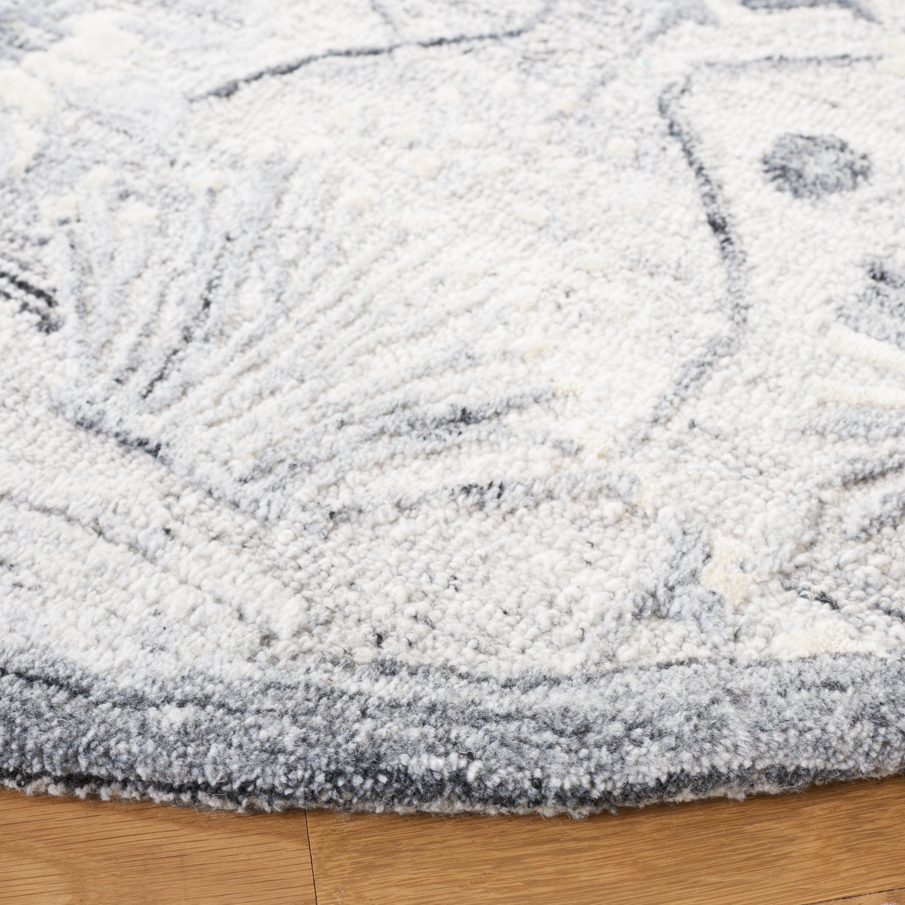 Safavieh GLM569A-6R rugs - View #3