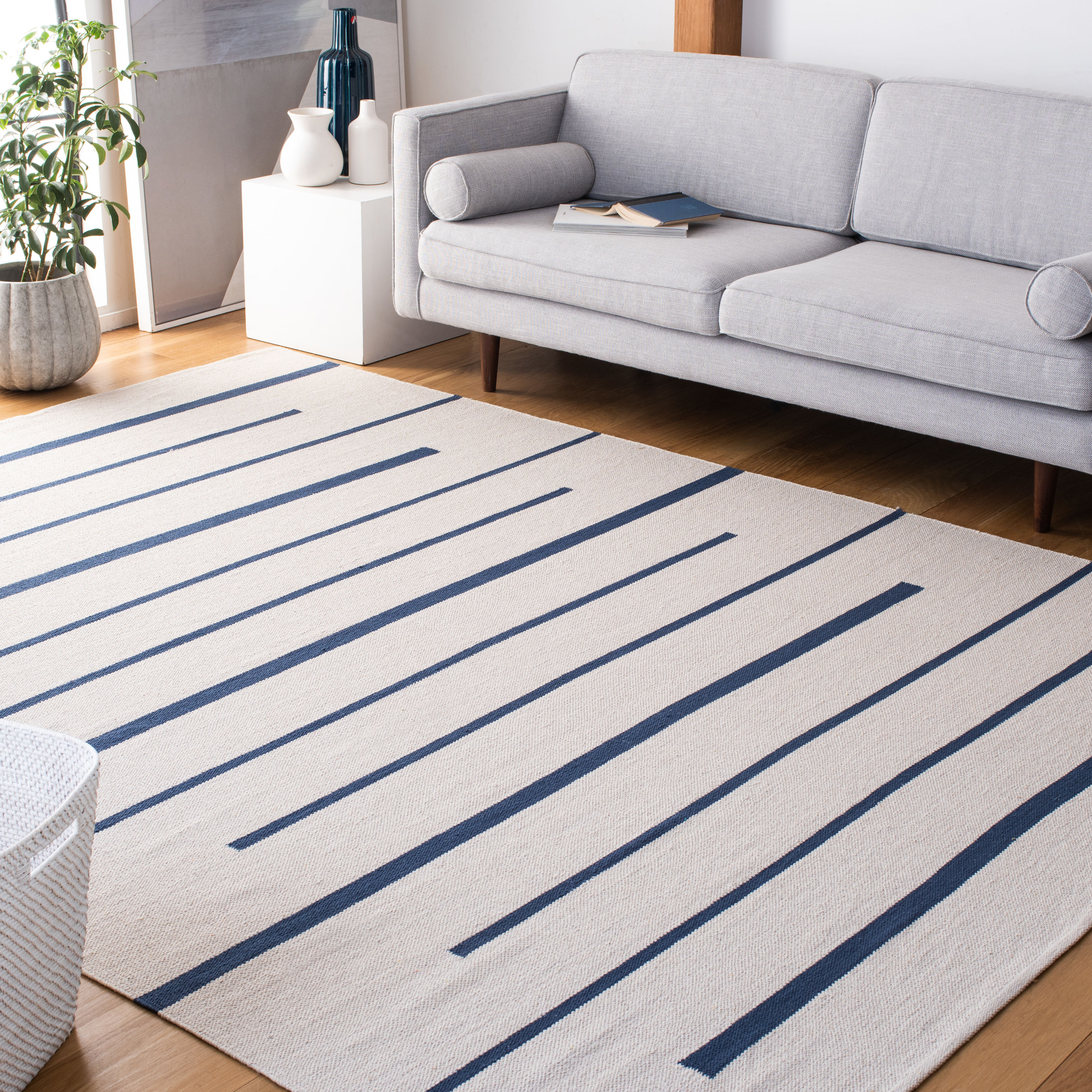 Safavieh MTK311M-6SQ rugs - View #5