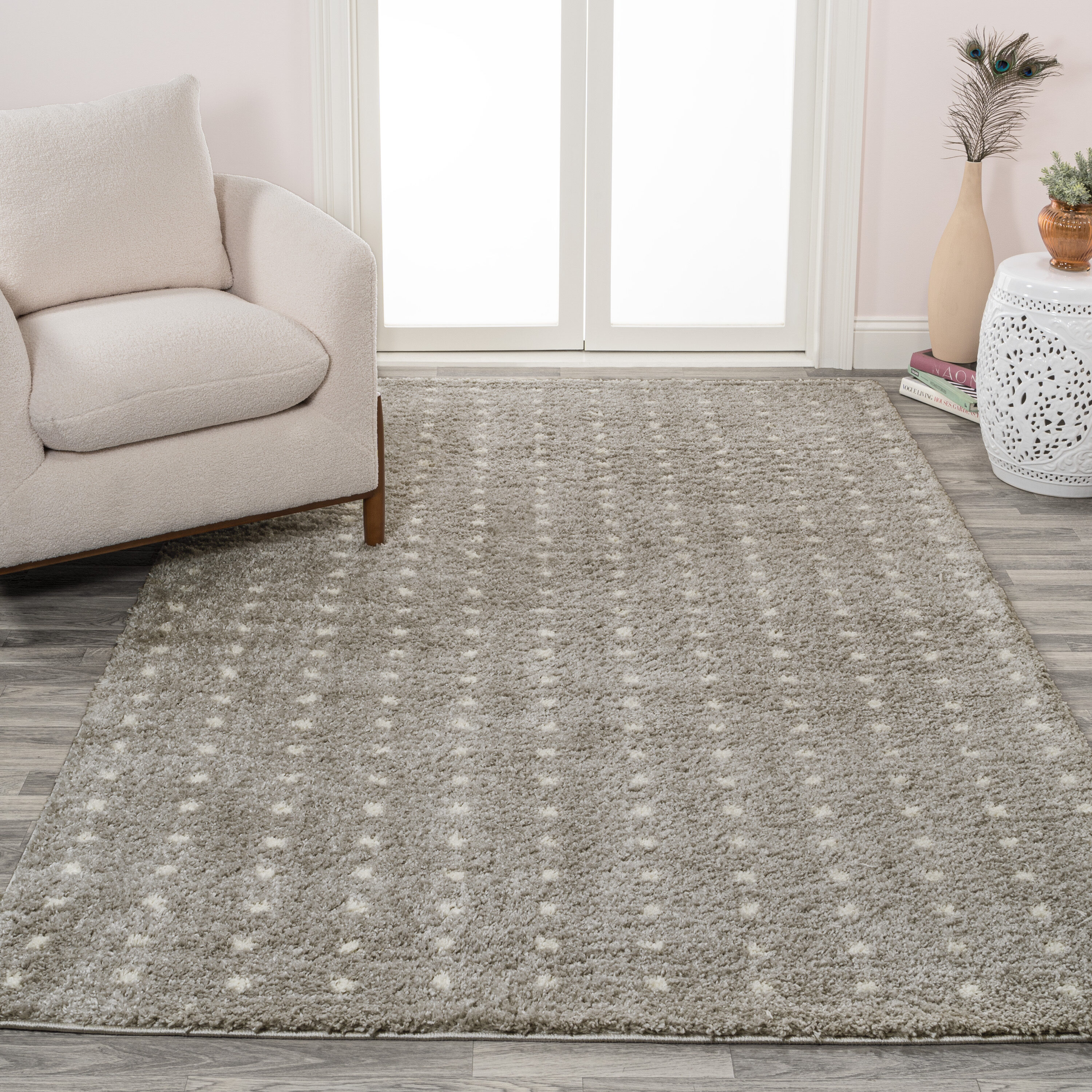 JONATHAN  Y MOH400B-5 Moroccan HYPE Pele Dot Shag 5 x 8 (ft) Loomed Polypropylene Gray/Ivory Rectangular Indoor Geometric Moroccan Area rug