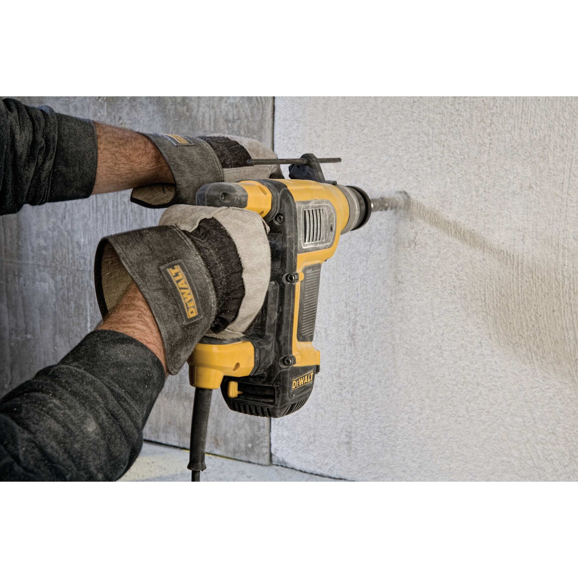DEWALT D25416K Cordless-Rotary-Hammers - View #6