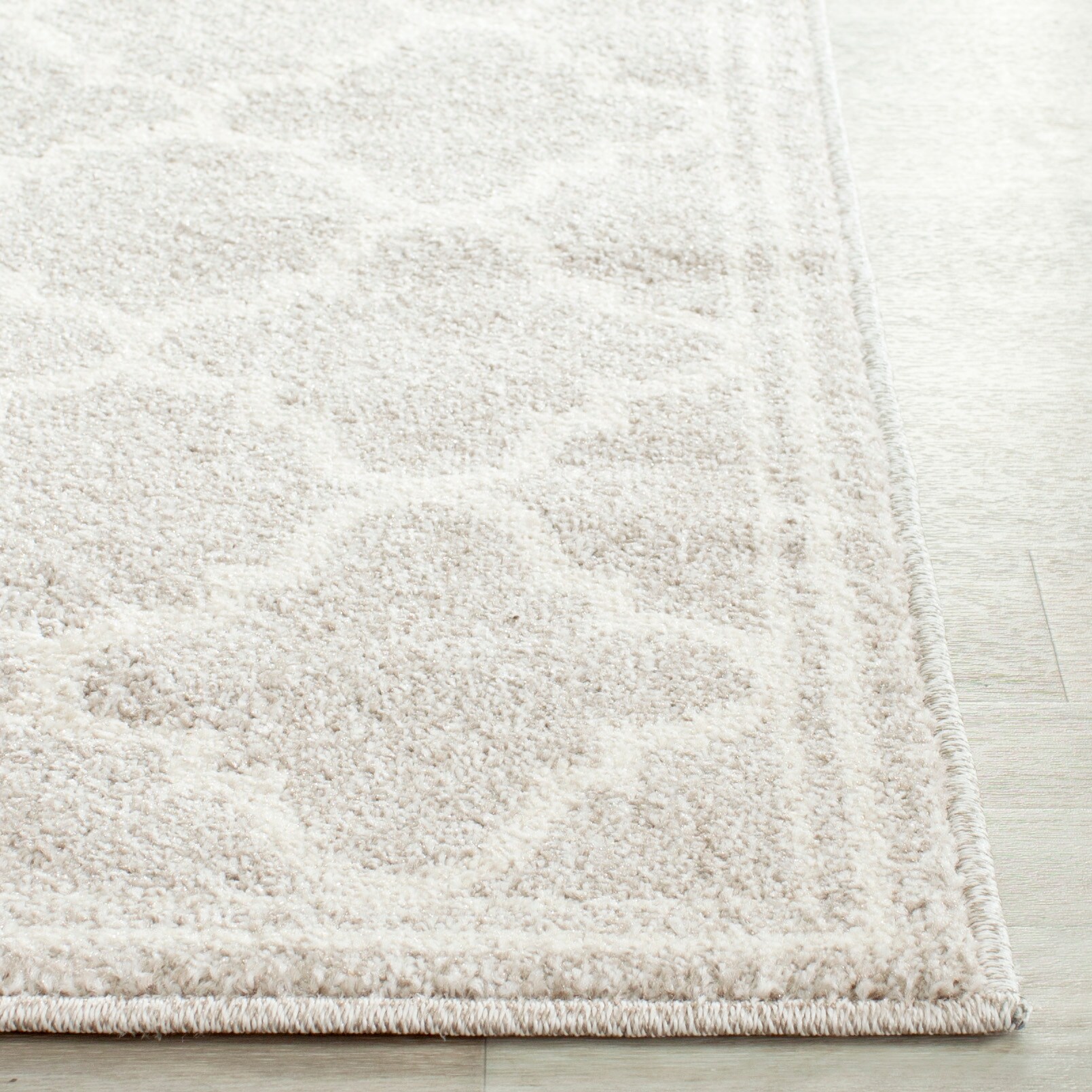 Safavieh AMT422B-5 rugs - View #2
