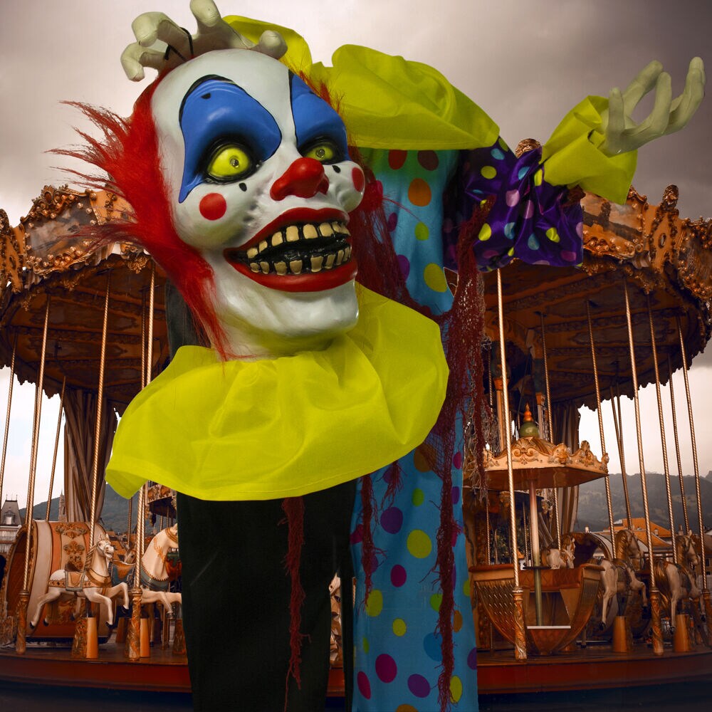 Life-Size Scary Talking Clown with Flashing Red Eyes