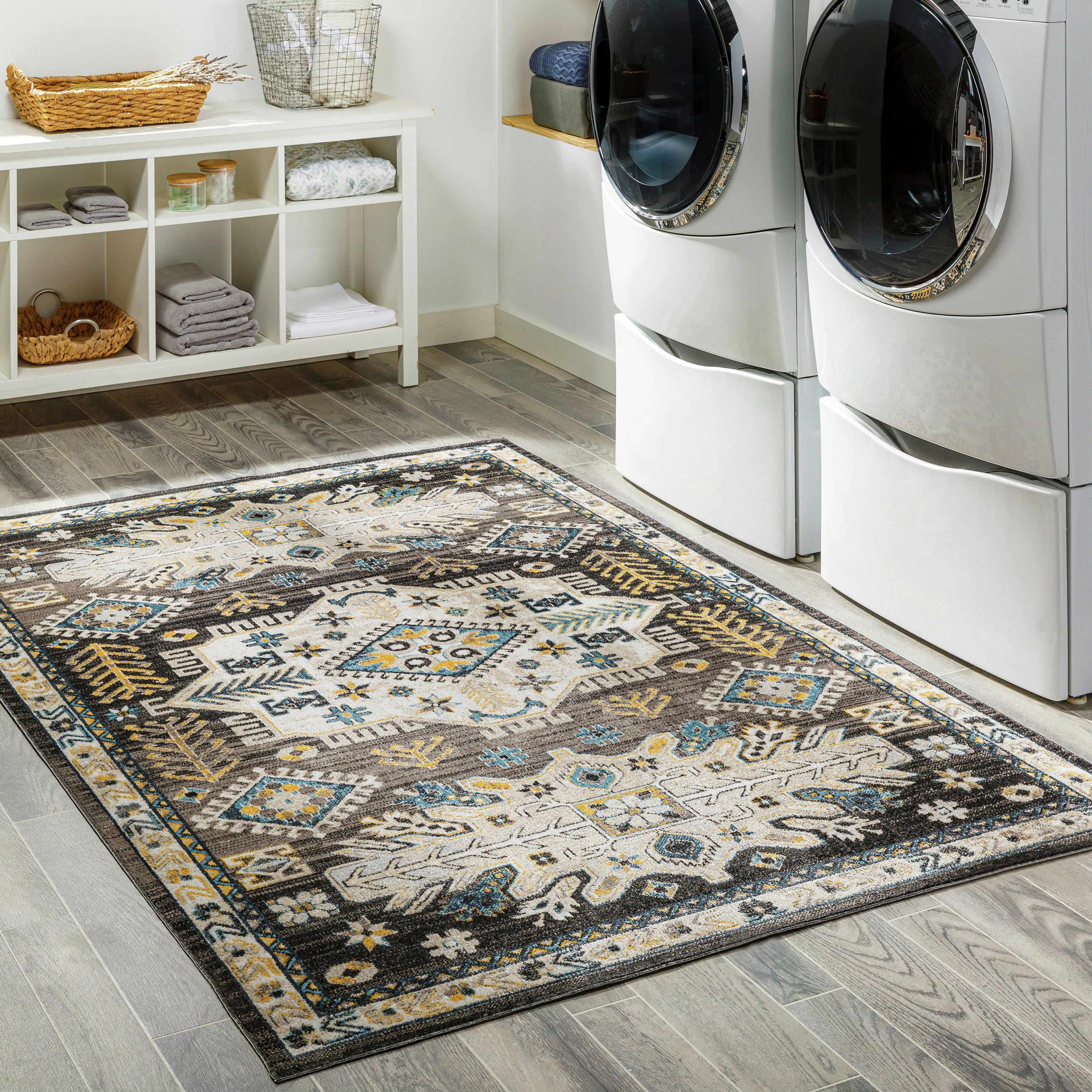 Livabliss LVR2307-2773 Lavadora 3 x 8 (ft) Polyester Black Rectangular Indoor Medallion Oriental Machine washable Runner rug