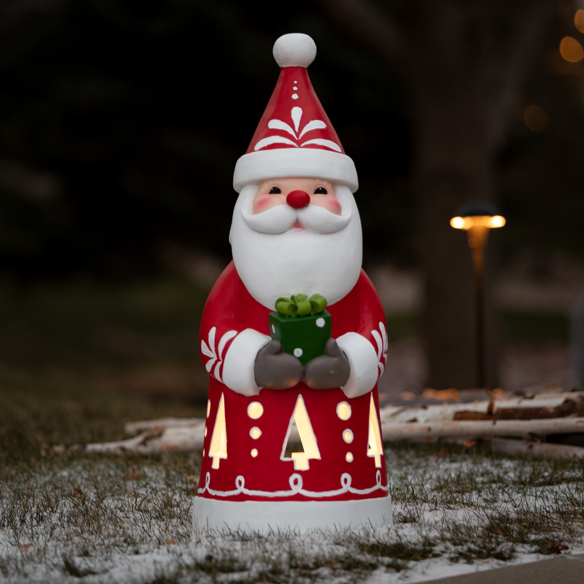 Sullivans 29.5-in Santa Yard Decoration with White LED Lights in the ...