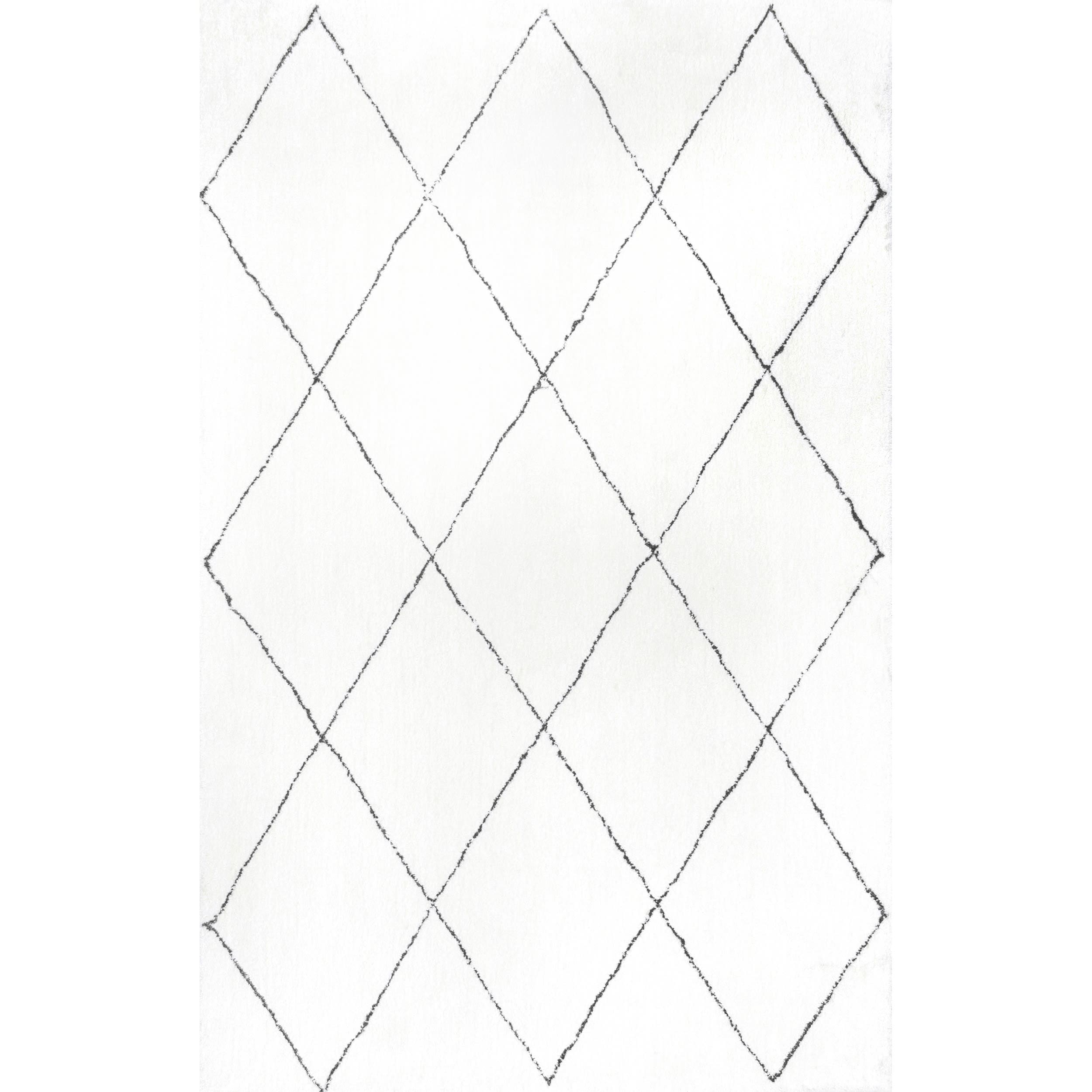 Handmade Black Geometric 4' x 6' Tufted Shag Rug