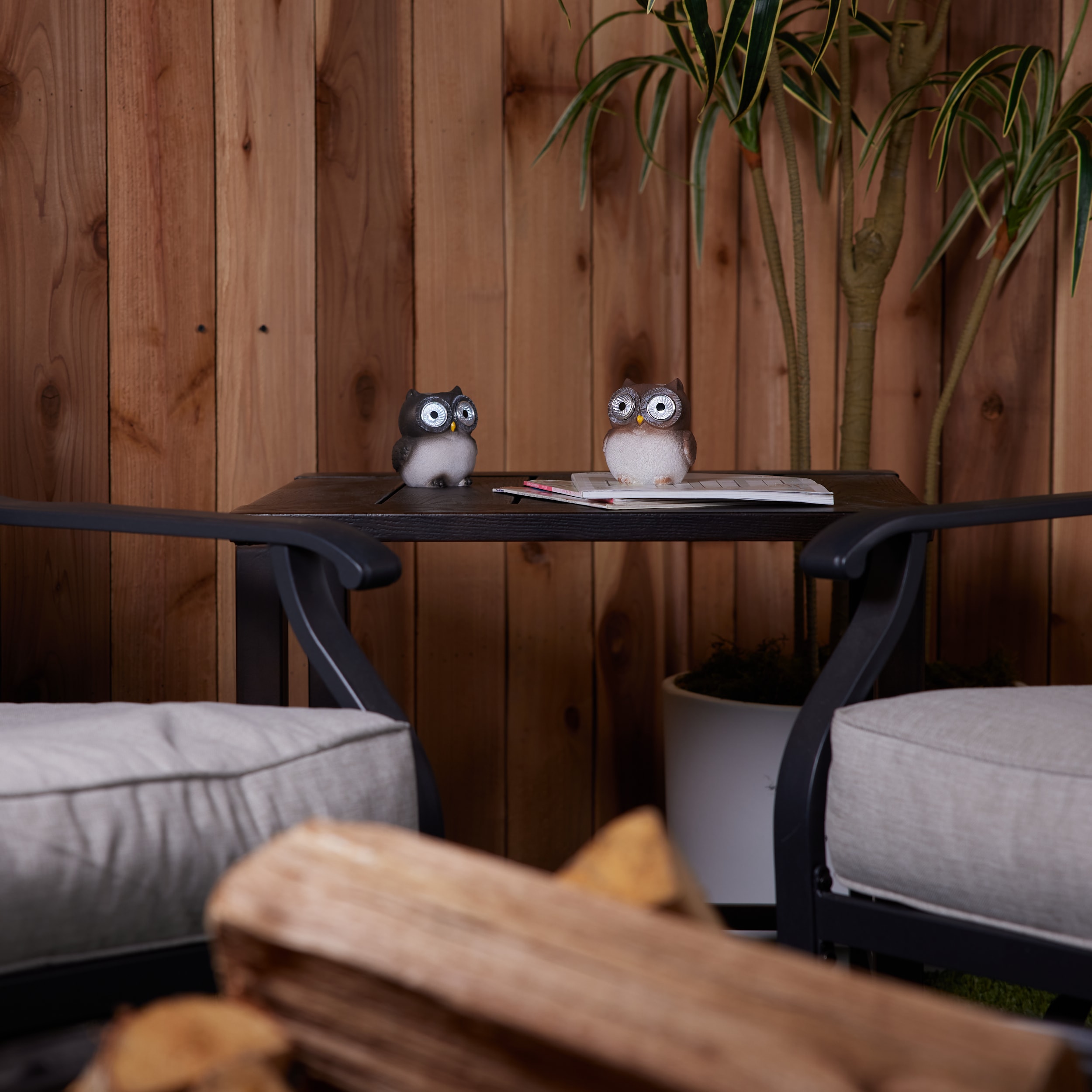 Solar-Powered Polyresin Owl Garden Statues Set of 2