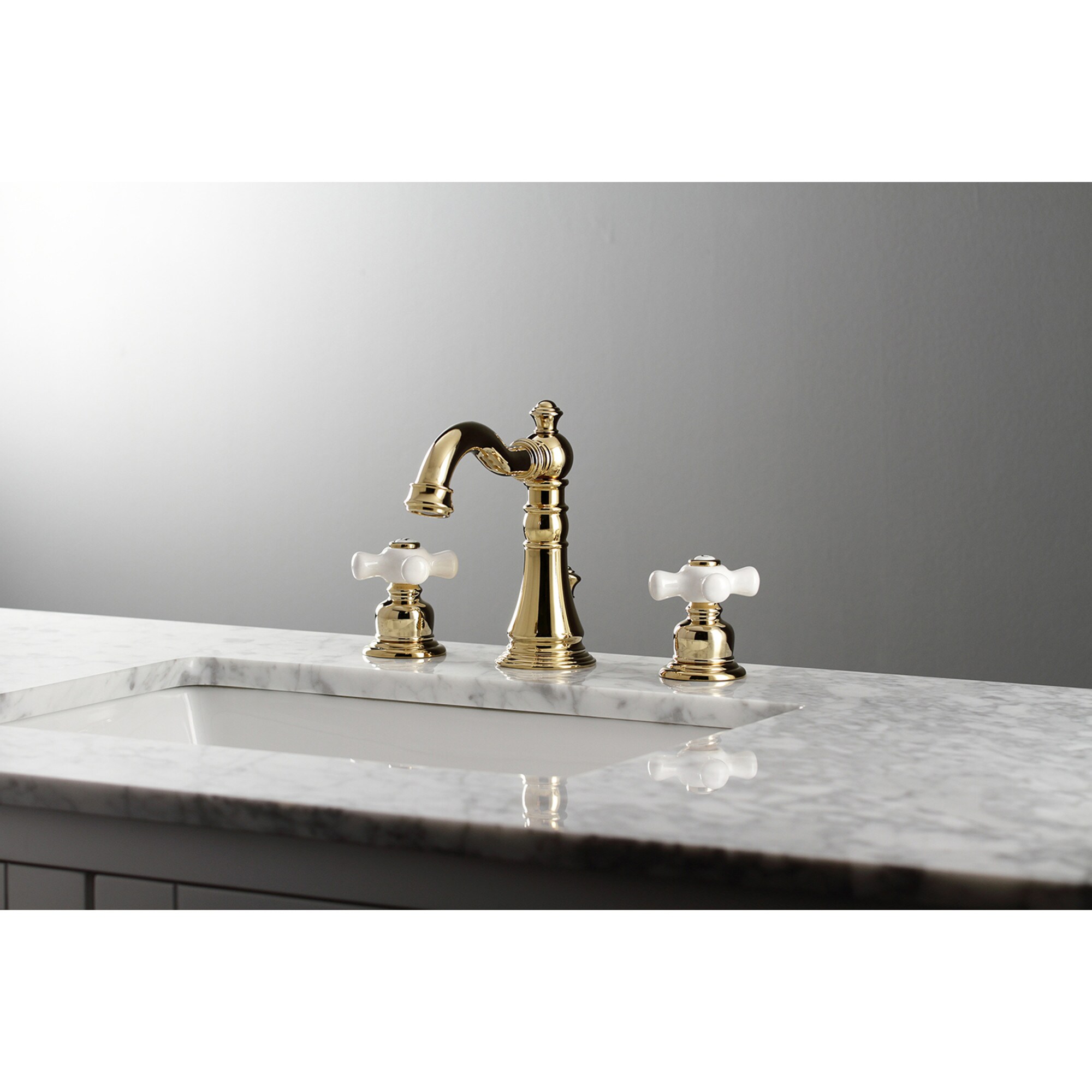 Kingston Brass WLFSC1972PX American Classic Polished brass Widespread 2-handle Low-arc Residential Handle Bathroom Sink Faucet with Drain