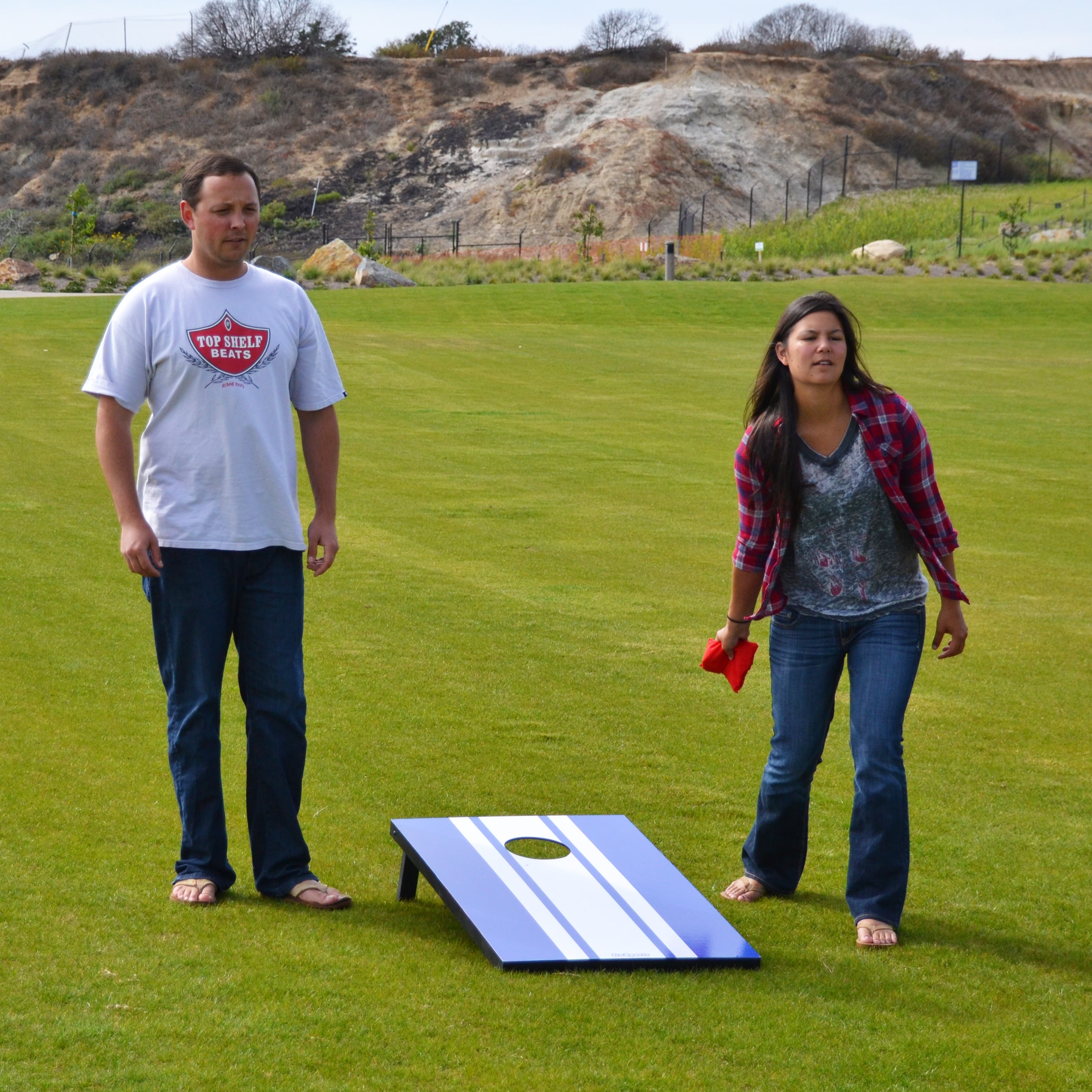 Wild Sports Cleveland Browns 2x3 Tailgate Toss NFL Outdoor Wood Composite Corn  Hole in the Party Games department at