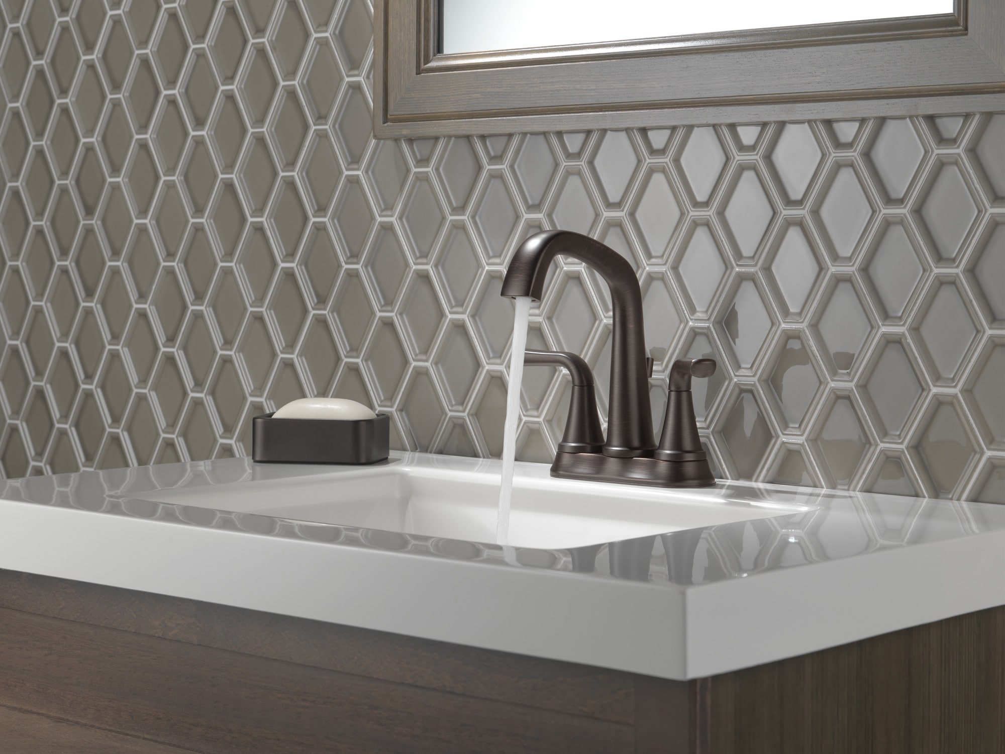 Delta 25890LF-RB Lavatory-Faucets - View #2