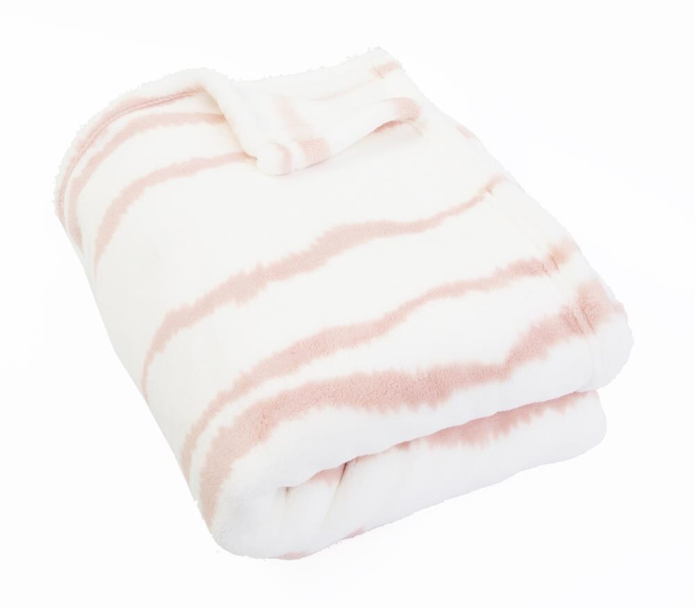 Decor Therapy Thro by Marlo Lorenz Pink 2-lb in the Blankets & Throws ...