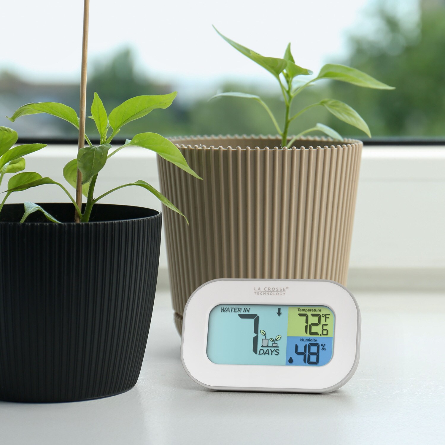 La Crosse Technology 919-147 Thermometer-Clock - View #6