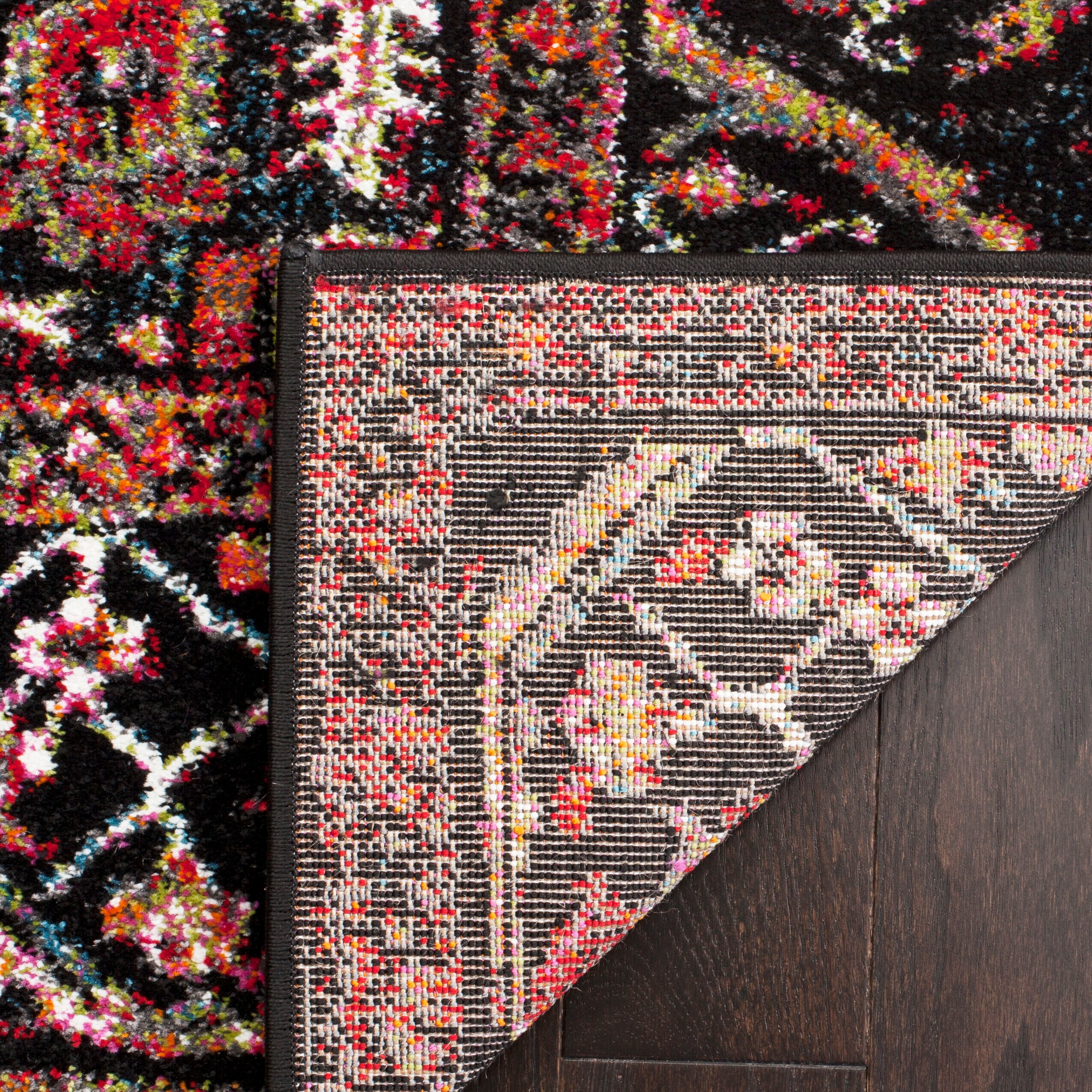 Safavieh Vintage Hamadan VTH211A Red / Multi Rug 2' 2 x 8' 0 Runner