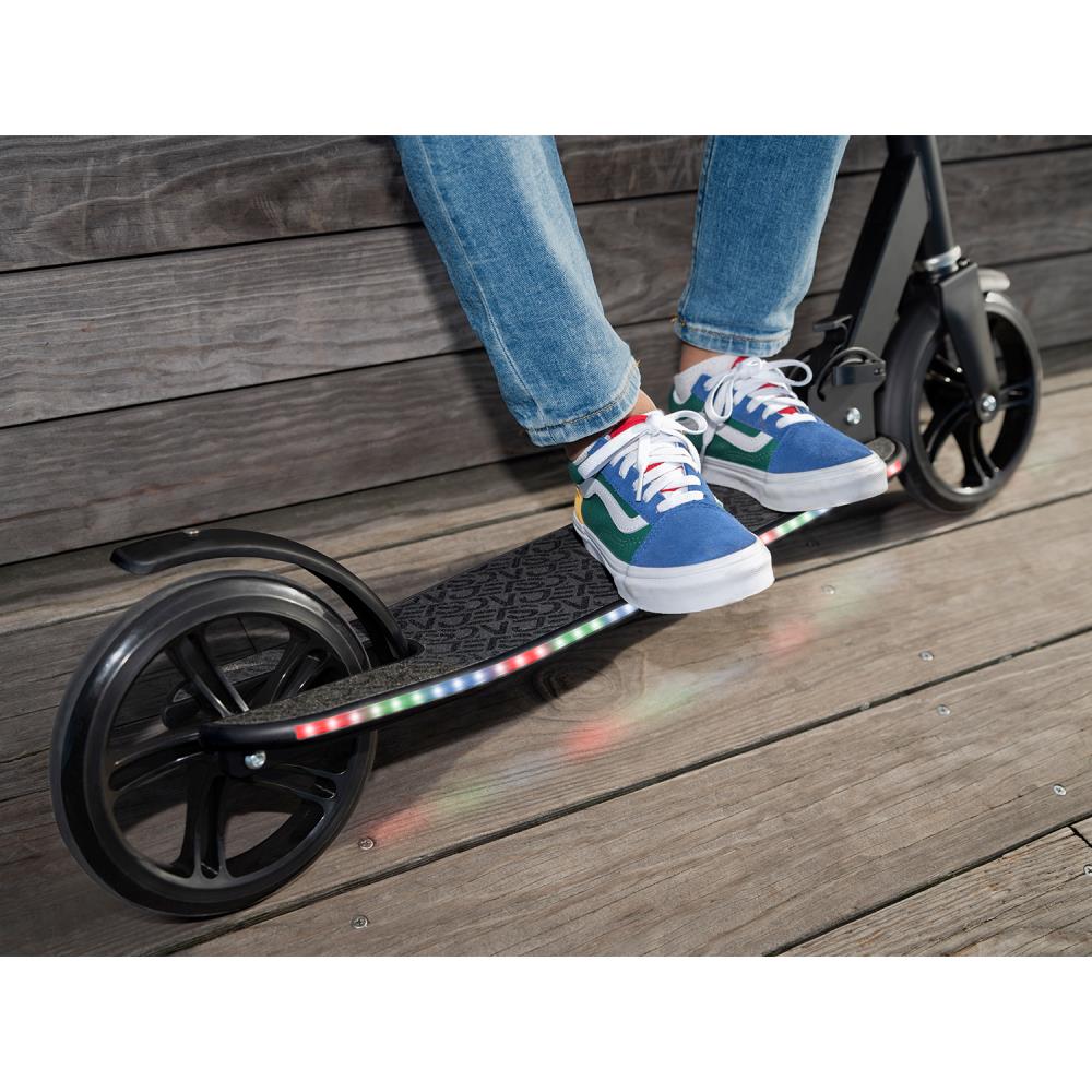Jetson Jupiter Jumbo 2 Wheel Scooter - Lightweight Folding