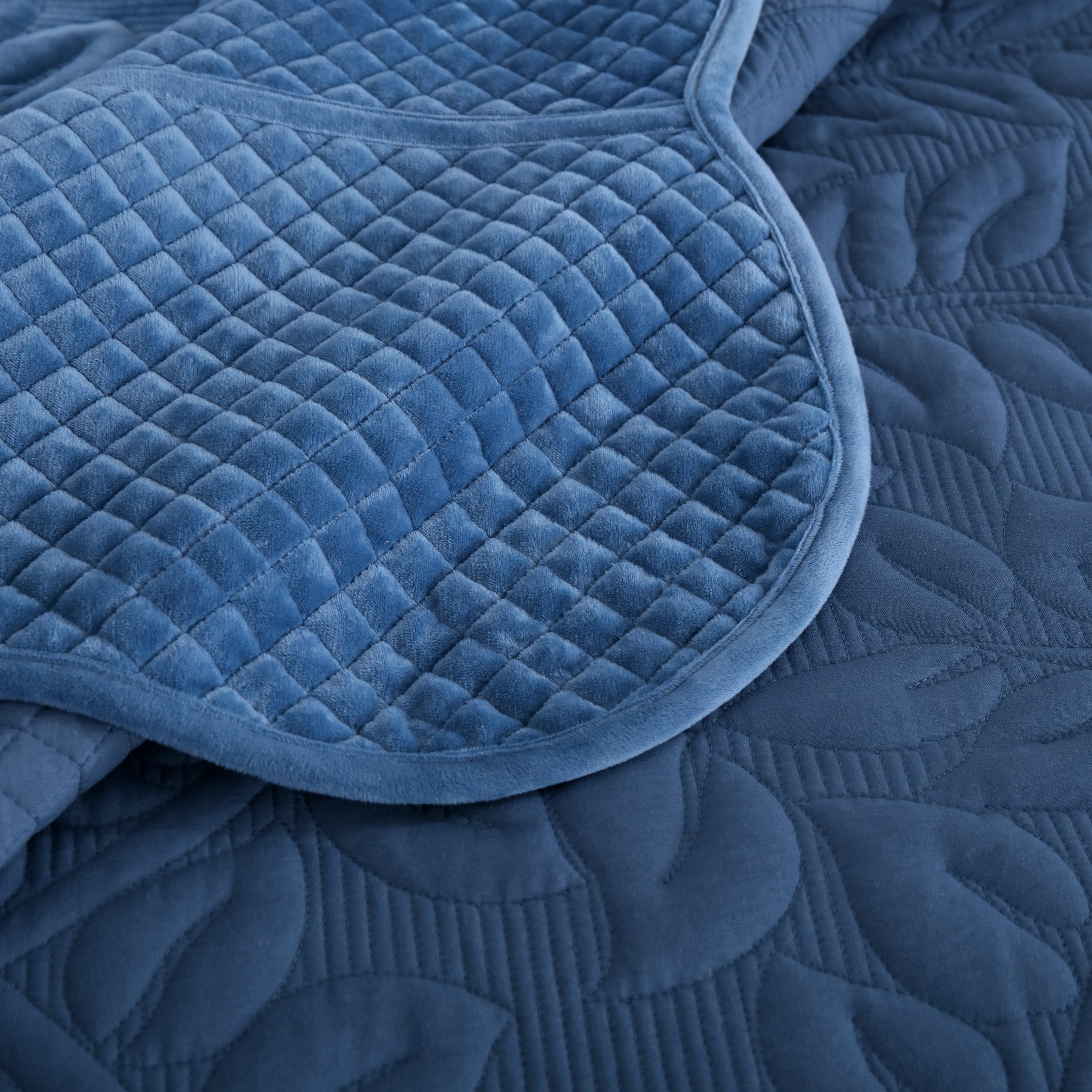 MarCielo BYV303 K bedding - View #3